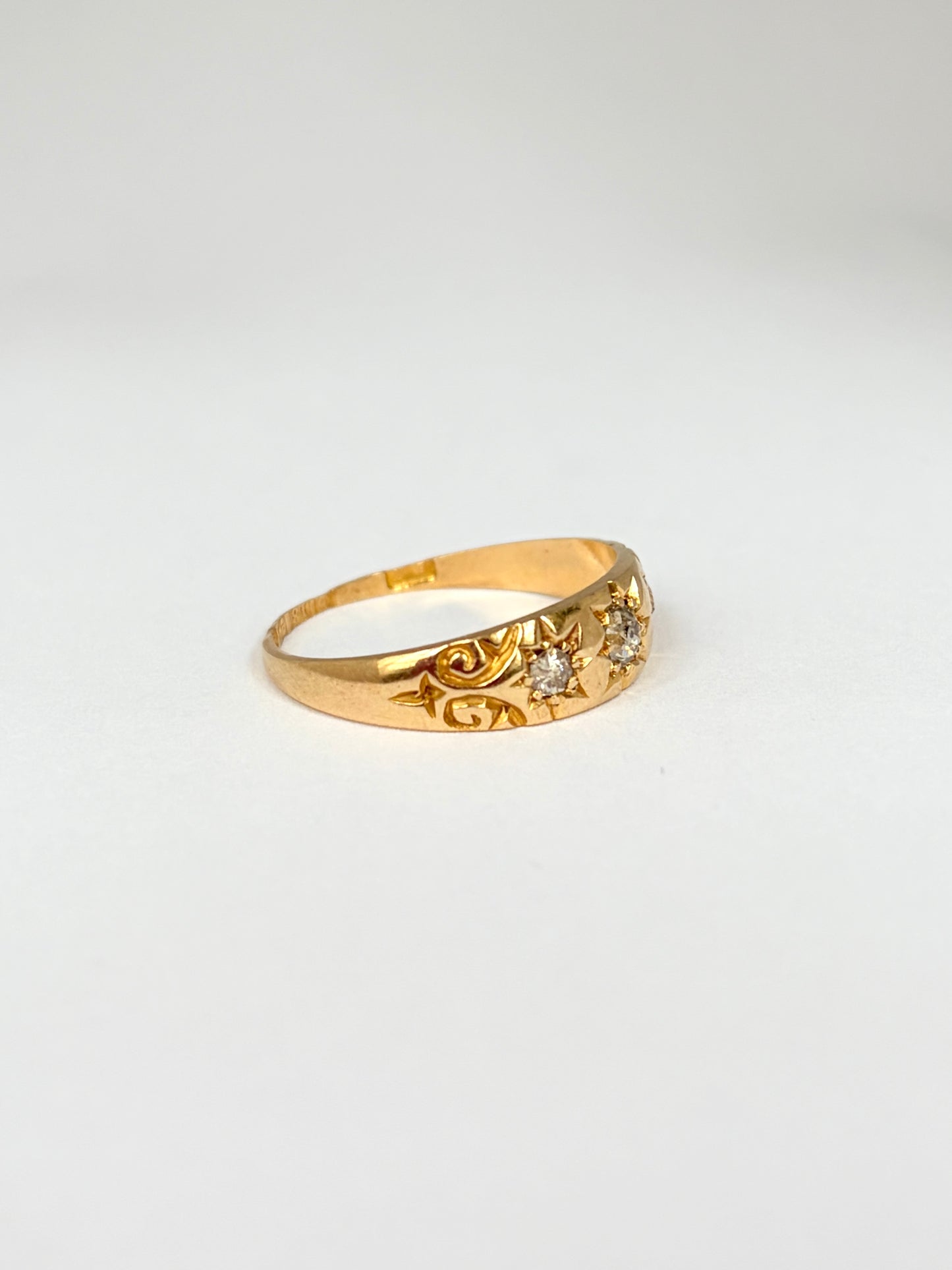 Antique 18ct Gold, Diamond Starburst Trilogy Ring, Hallmarked 18ct Gold, Chester, 1904