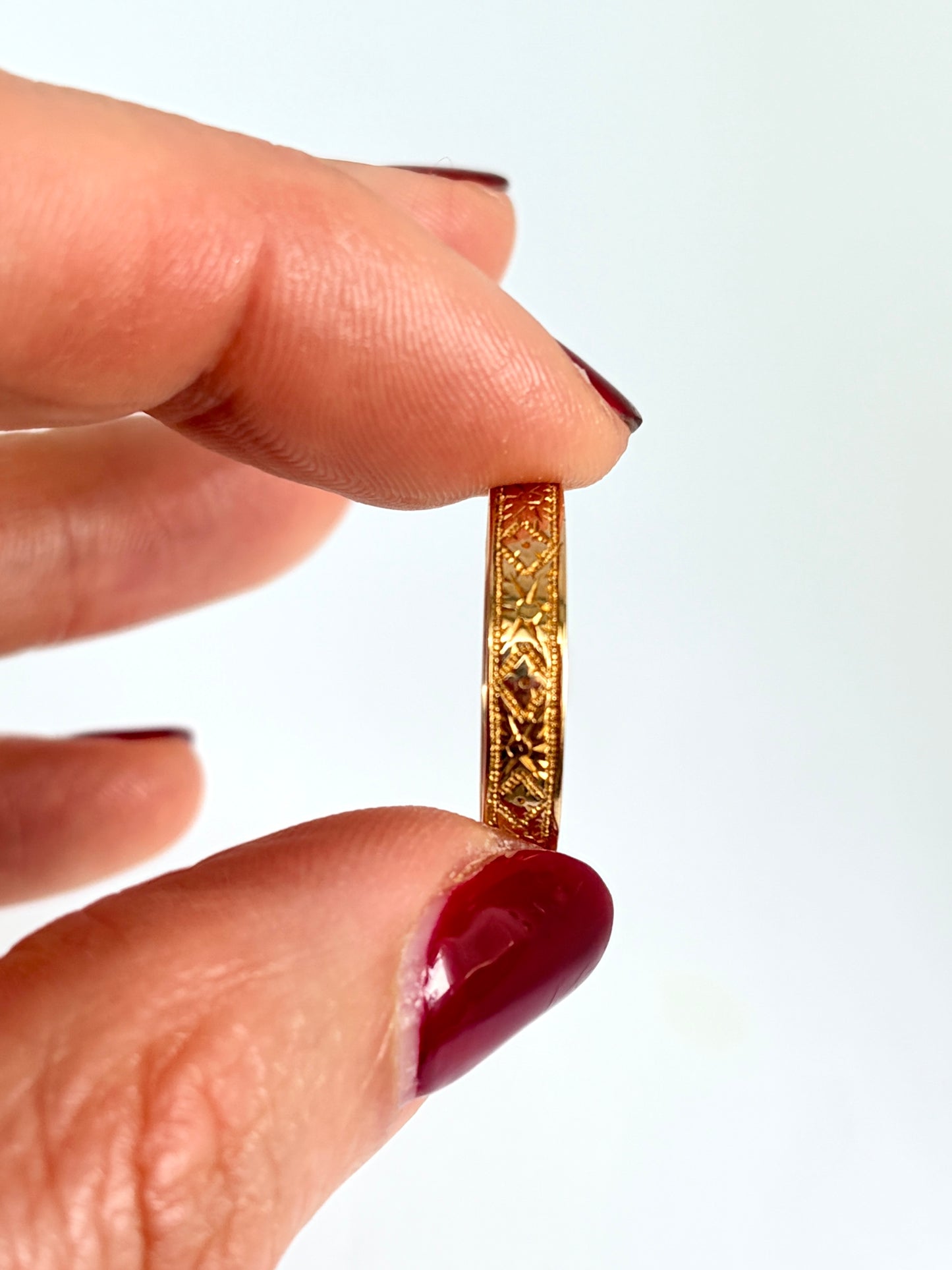 Victorian, 18ct Gold, Engraved Floral Wedding / Stacking Band, Hallmarked, Birmingham 1879