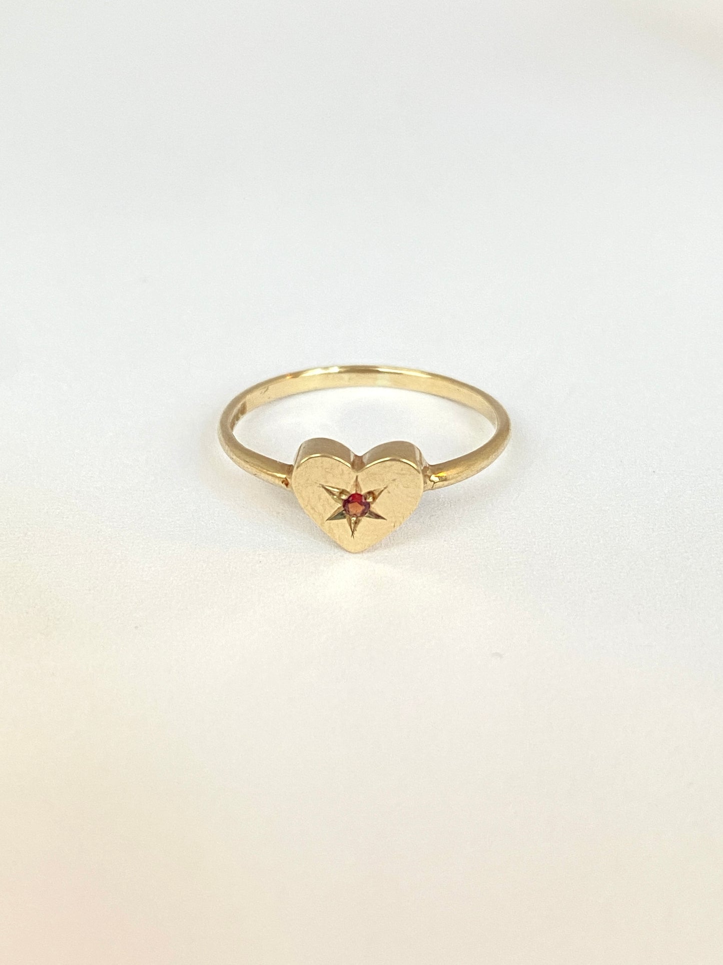 Vintage 9ct Gold, Garnet Heart Ring