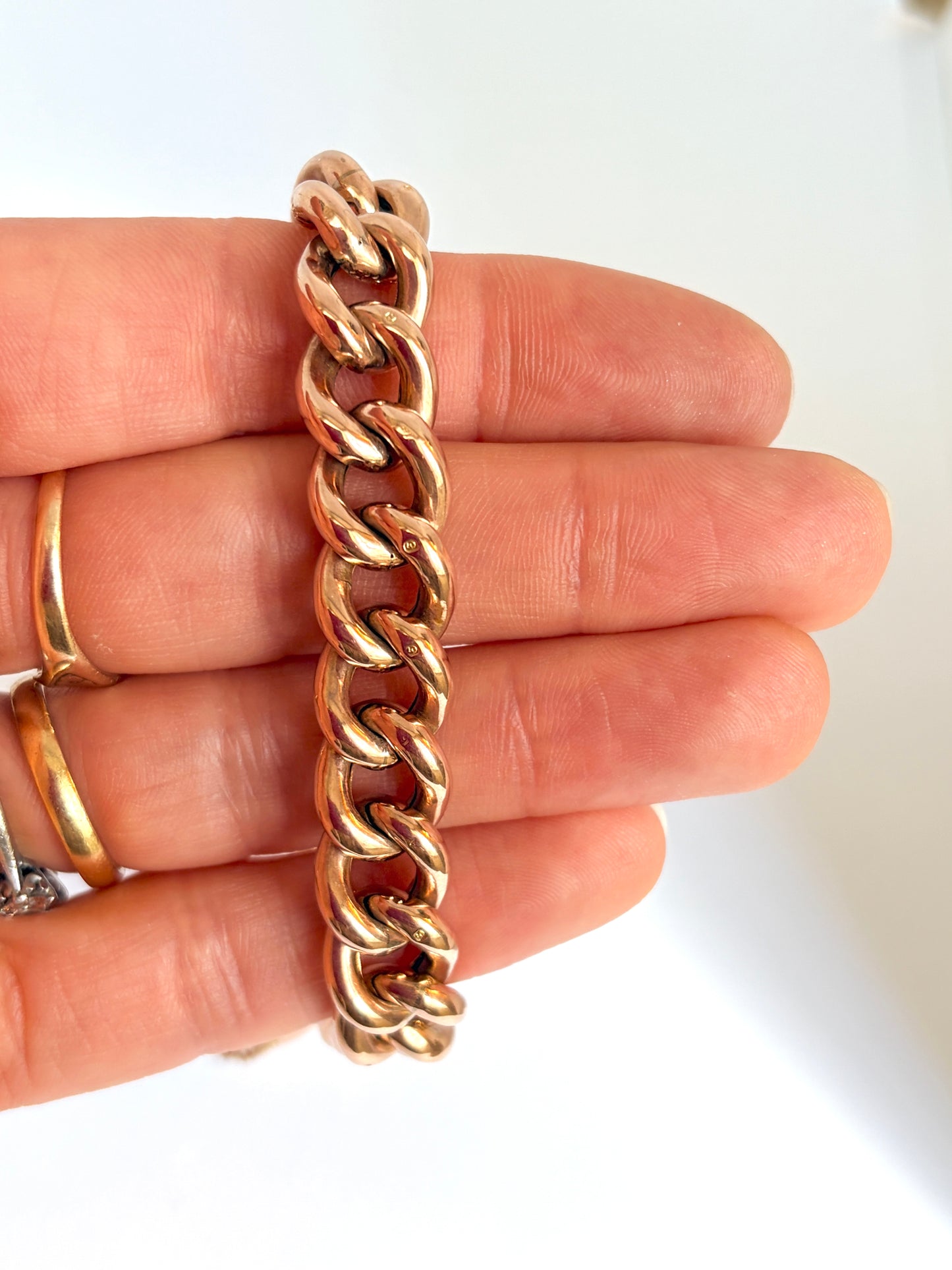 1ST PAYMENT - RESERVED CRISTINA 9ct Gold, Victorian Night and Day Bracelet with Heart Padlock Clasp, 22g and 8 inches