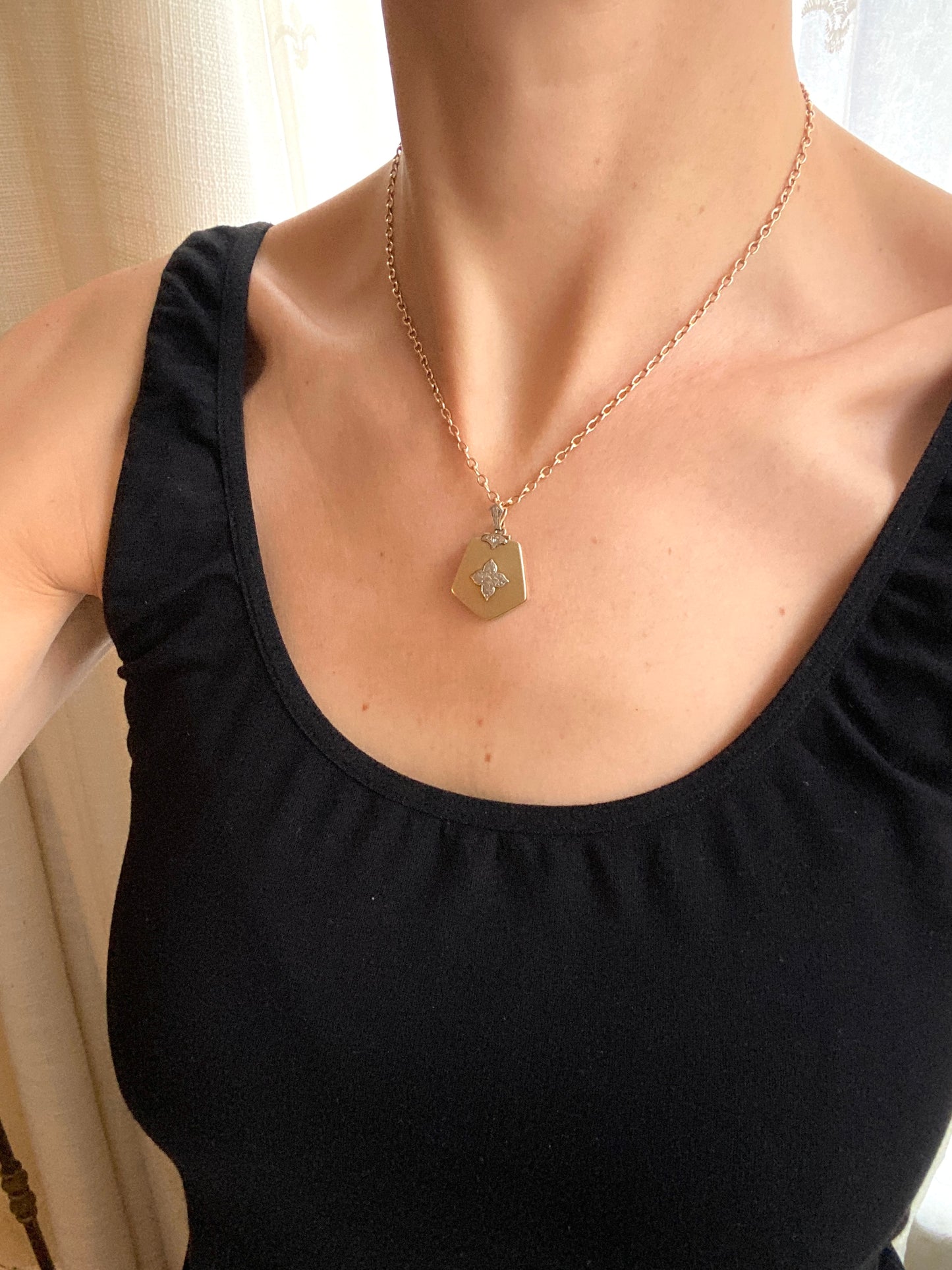 Art Deco, Solid 9ct Gold/ Palladium Pentagon Locket/Pendant. Hallmarked, 9ct Gold, Palladium