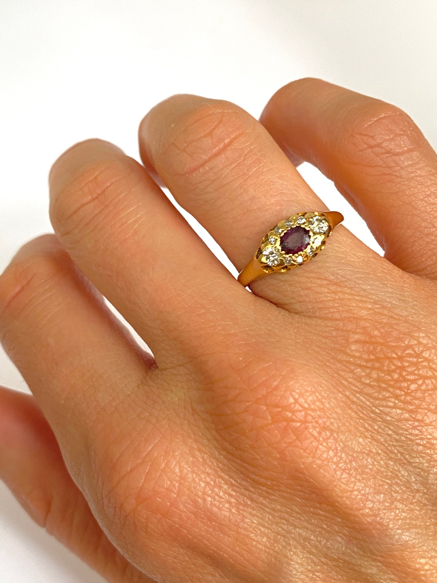 Vintage, 18ct Gold Ruby and Rose cut Diamond Ring, Hallmarked, London 1973
