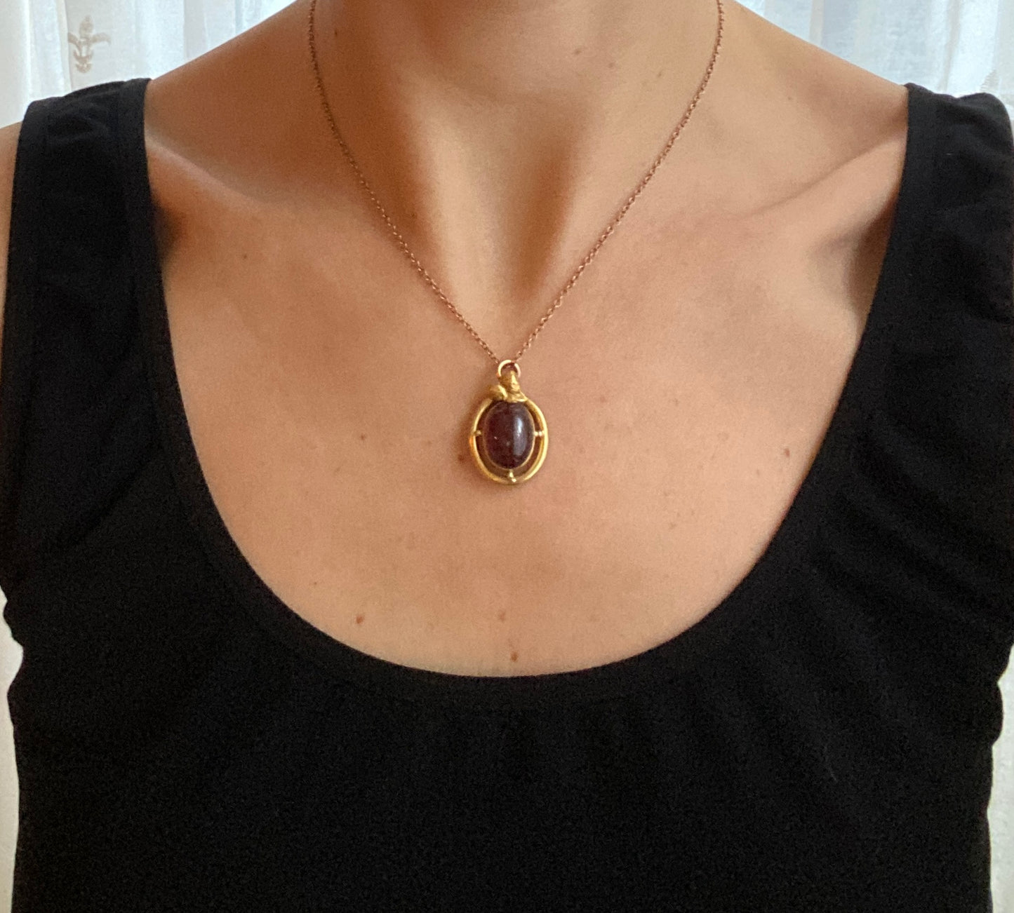 Stunning, Victorian, 15ct Gold, Garnet Ivy Leaf Locket Back Pendant