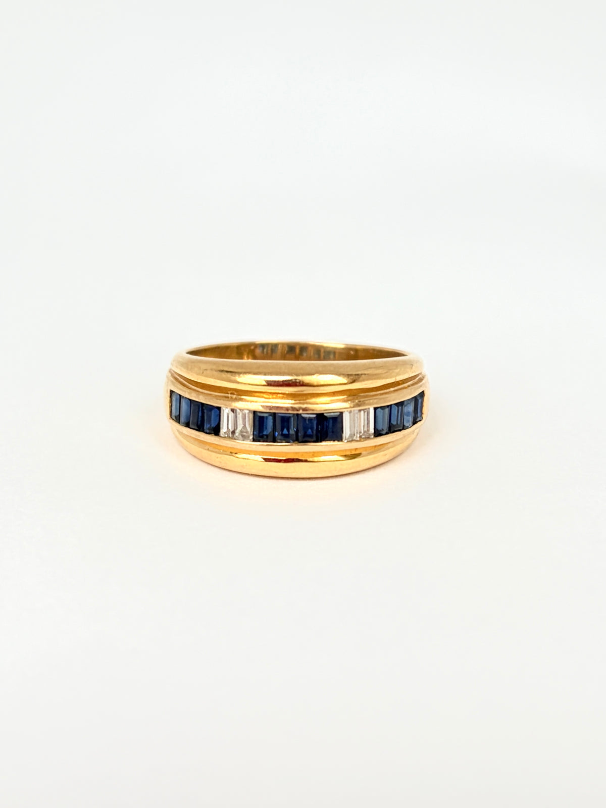 Vintage 18ct Gold Sapphire and Diamond Baguette Ring, 5.53g