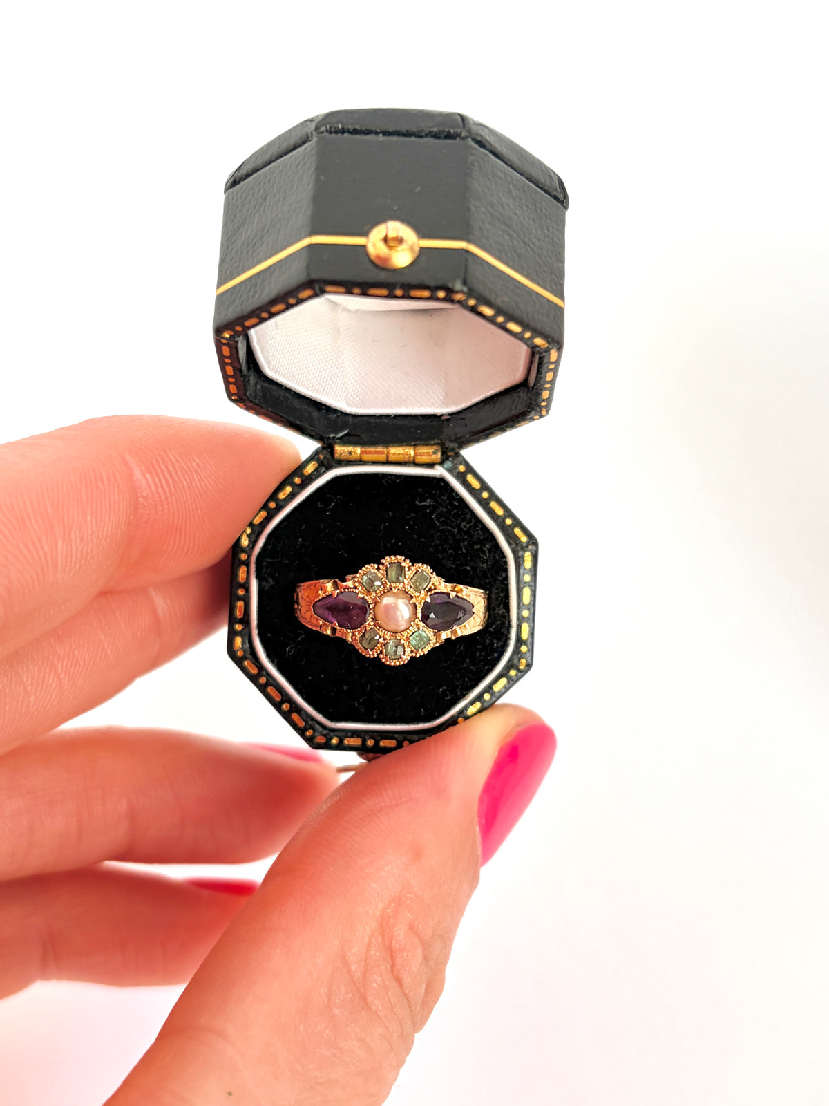 Antique, 15ct Gold, Amethyst, Emerald and Pearl Ring (Suffragette Colours) Hallmarked Birmingham, 1920