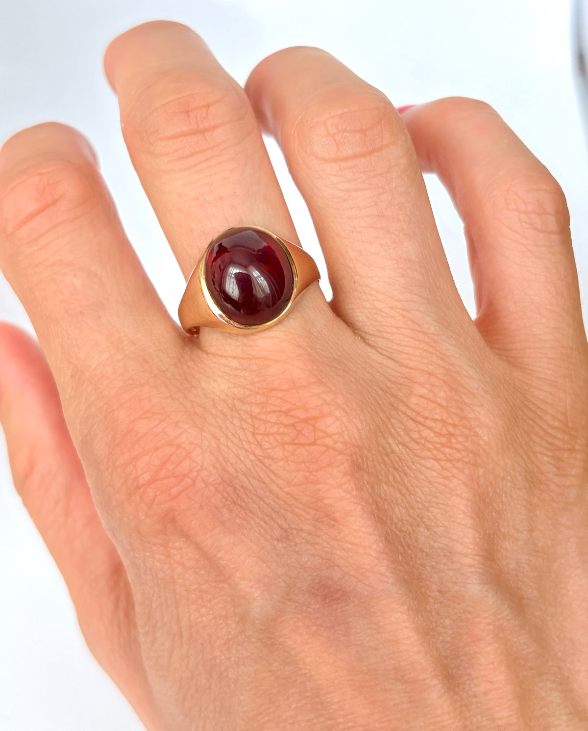Large, Vintage, 9ct Gold Garnet Cabochon Ring, London, 1975