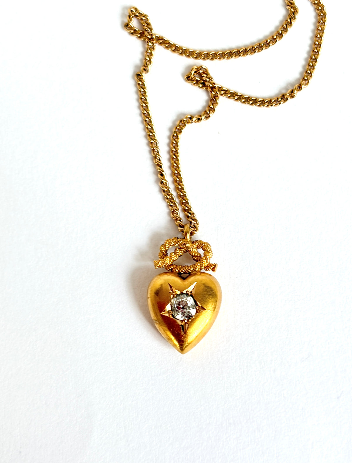 Vintage, 18 inch, 18ct Yellow Gold and Diamond 'Swirl' Necklace