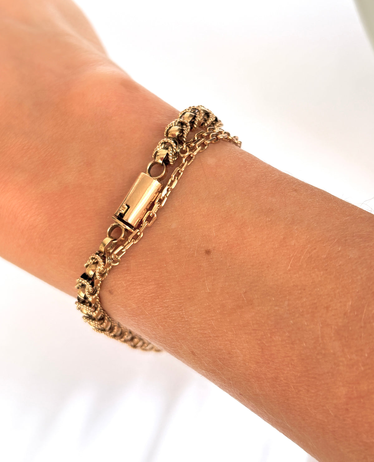 Incredible Vintage, 18ct Gold Fancy Link Bracelet with hidden clasp, 7 inches, 21.18g