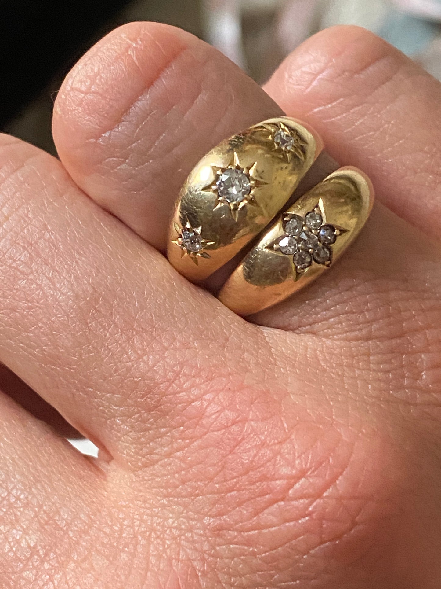 18ct Gold Giant Star Cluster