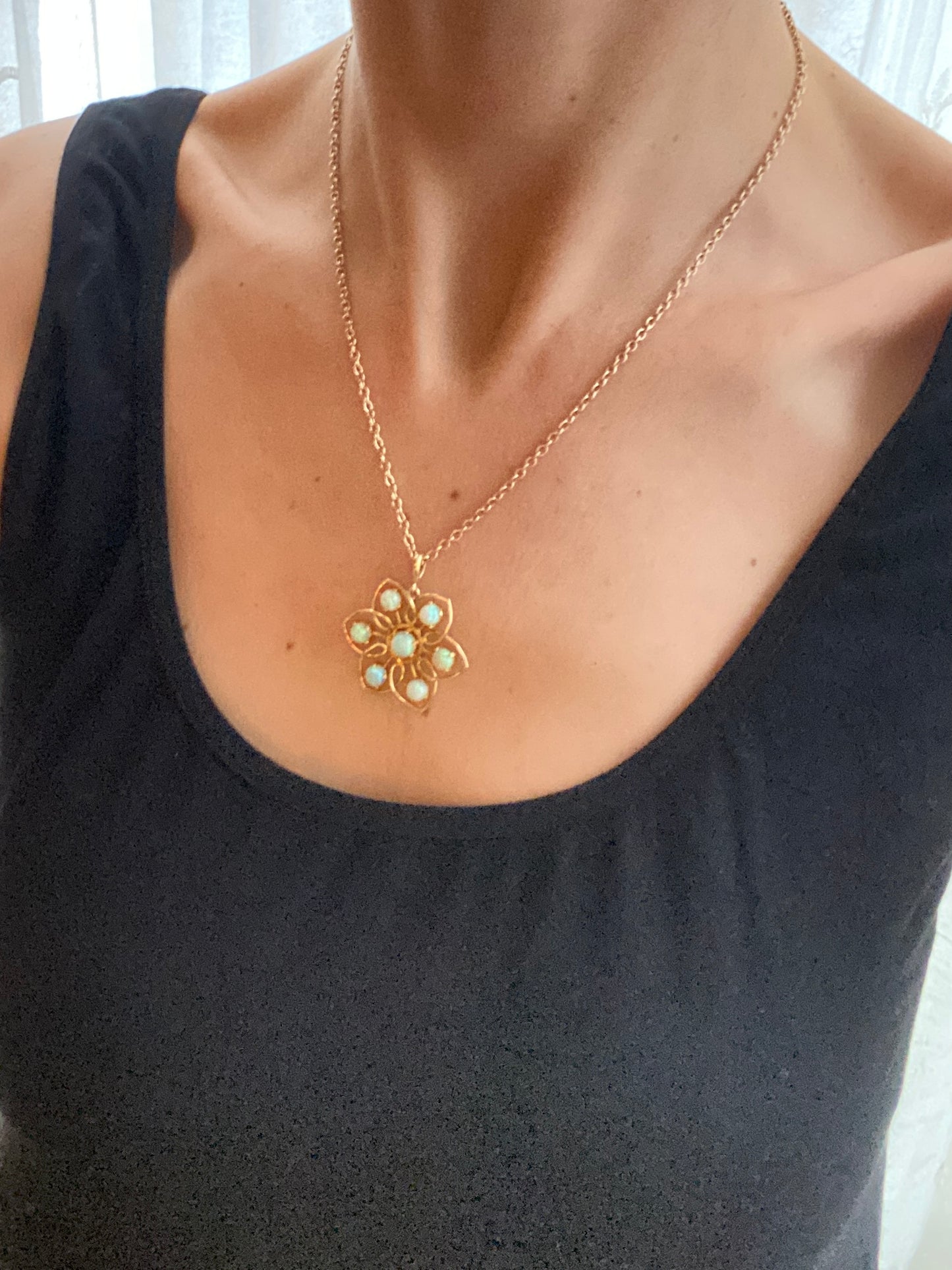 Incredible Vintage 18ct Gold, Opal Flower Star Pendant