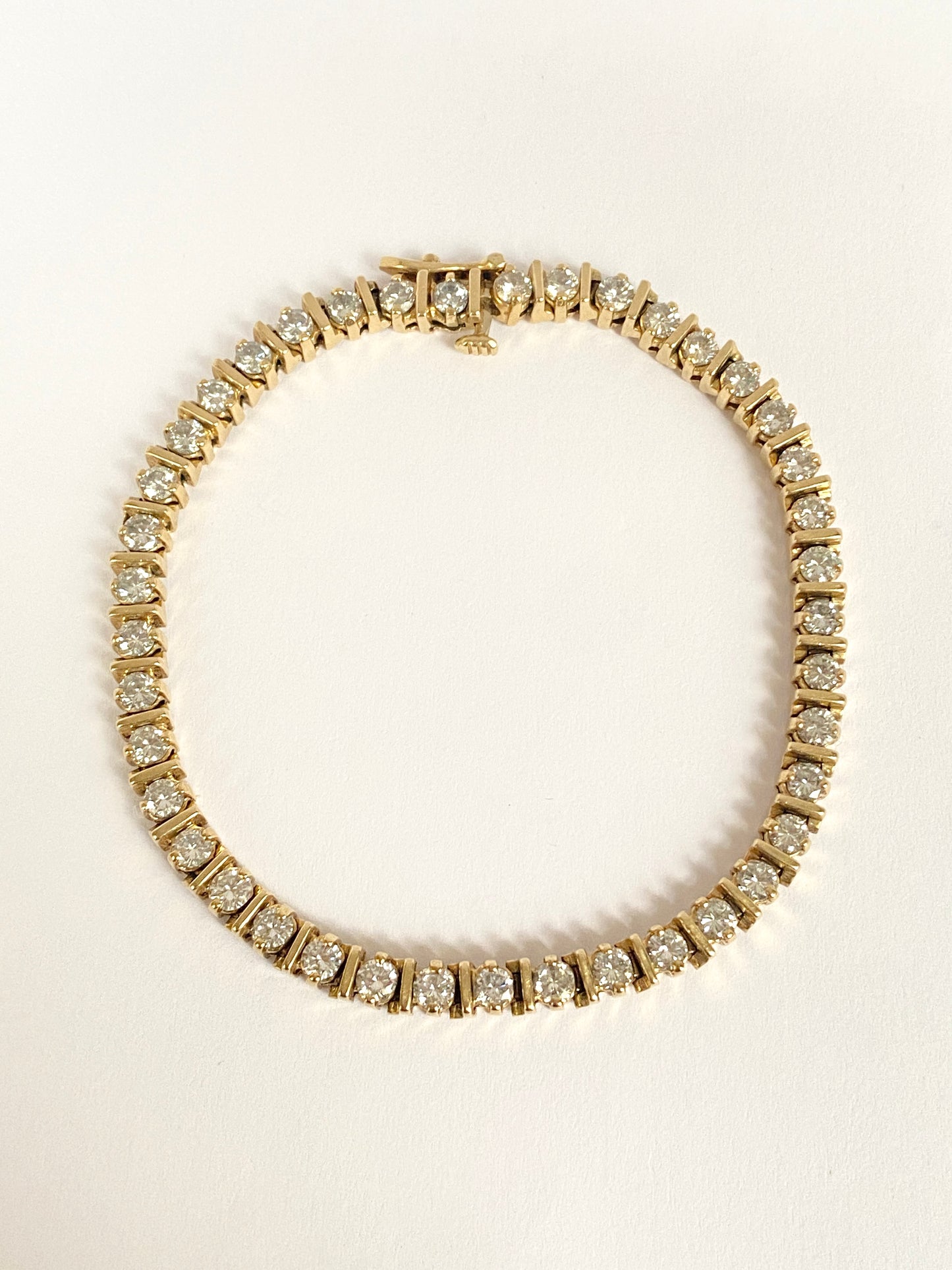 Vintage, 18ct Gold Diamond Tennis Bracelet; 16.72g, 7.5 inches and 3ct TCW