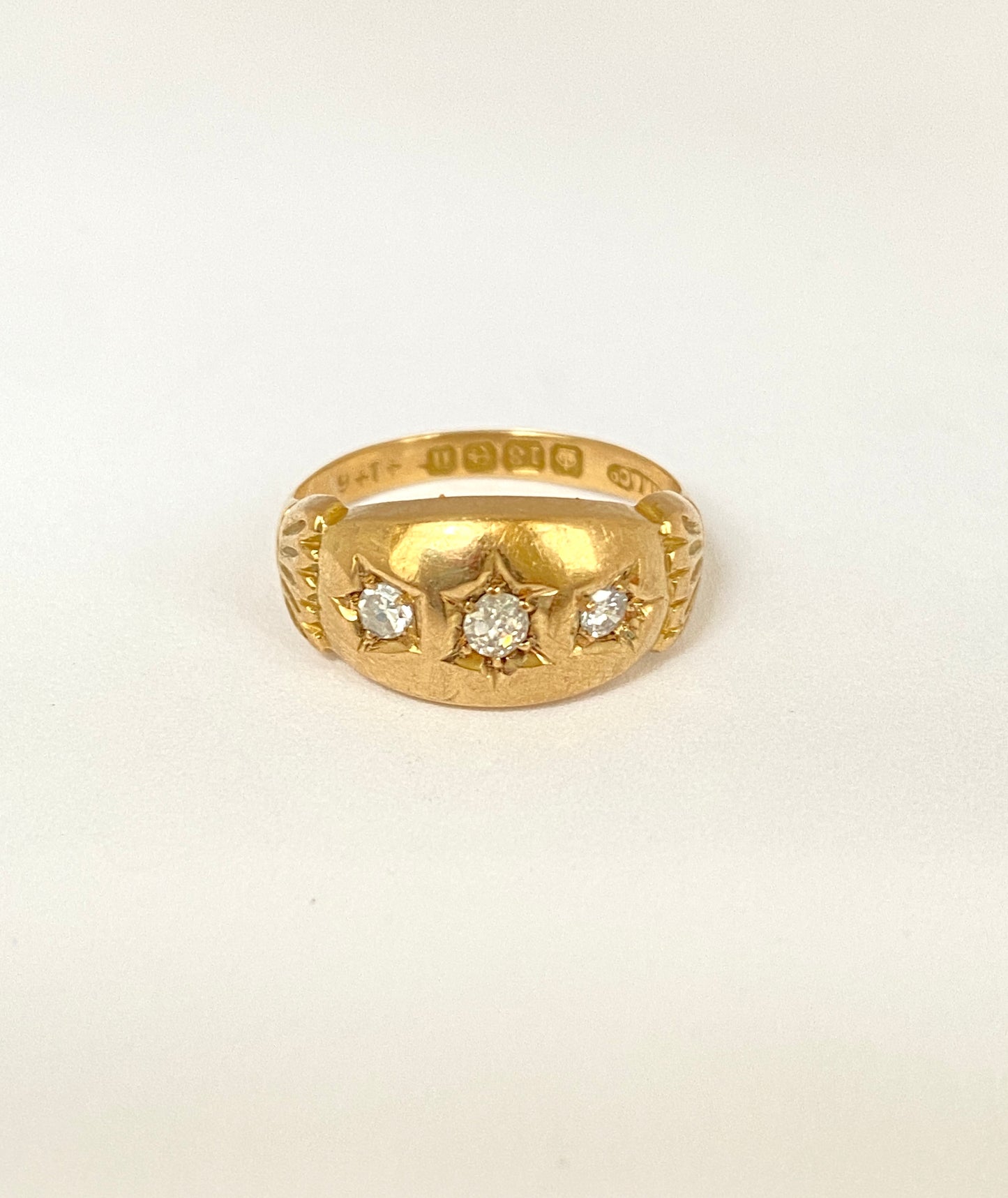 Antique, 18ct Gold, Triple Diamond Gypsy Ring, Hallmarked Birmingham, 1912