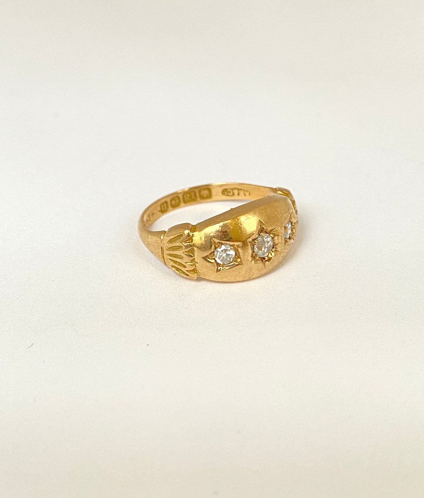 Antique, 18ct Gold, Triple Diamond Gypsy Ring, Hallmarked Birmingham, 1912