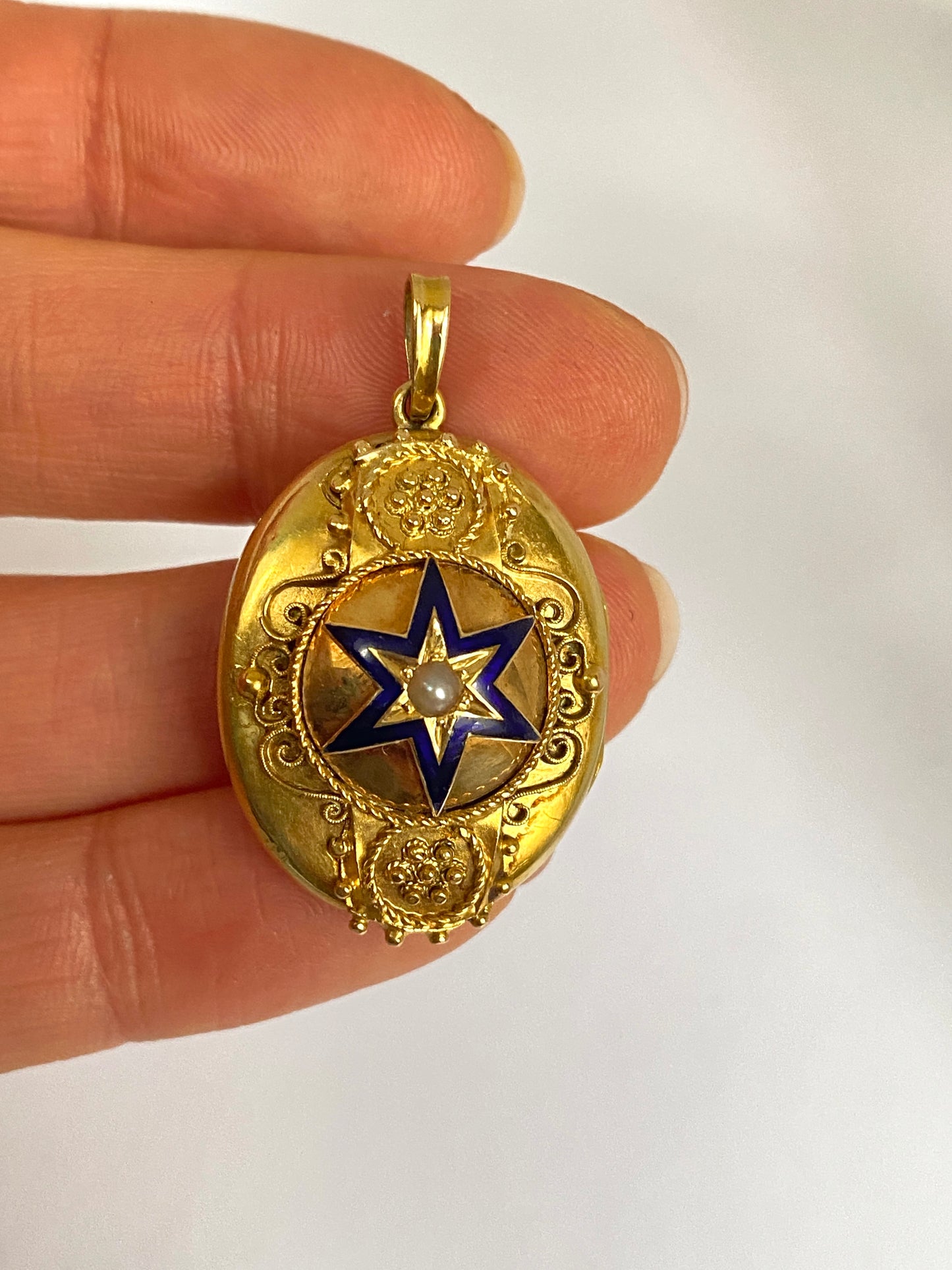 Solid 15ct Gold, Victorian, Blue Enamel and Pearl Starburst Locket, 10.12g