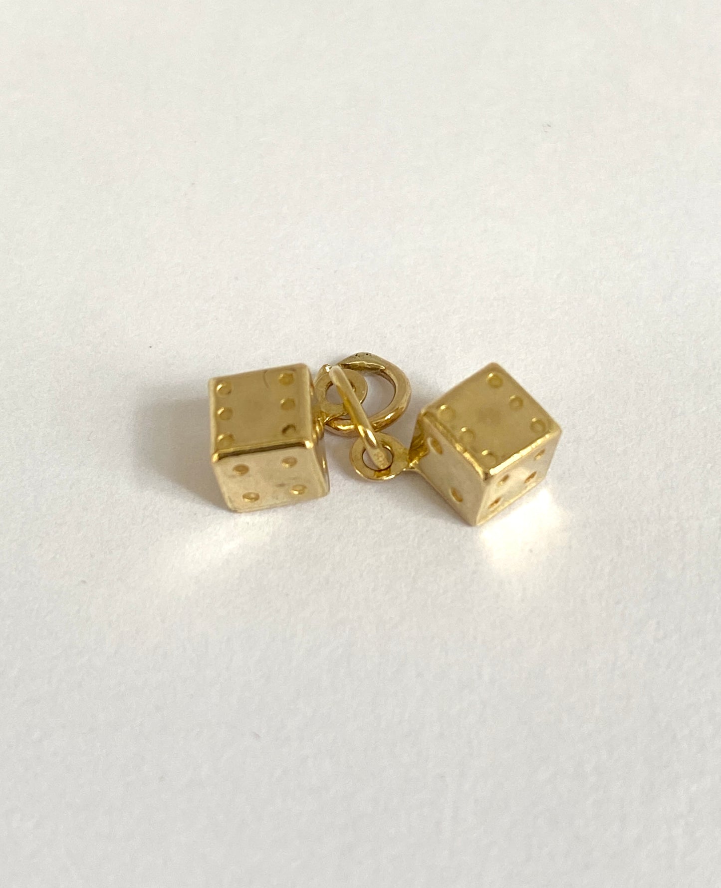 Sweet, Vintage 9ct Gold Lucky Dice Charm