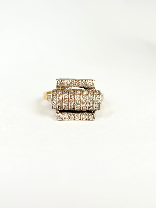 Very cool, Art Deco 18ct Gold and Silver,  Diamond 'Roller' Ring