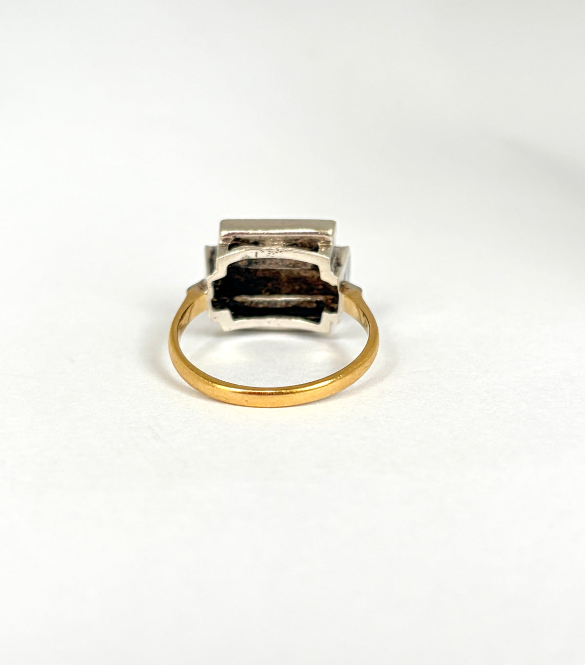 Very cool, Art Deco 18ct Gold and Silver,  Diamond 'Roller' Ring