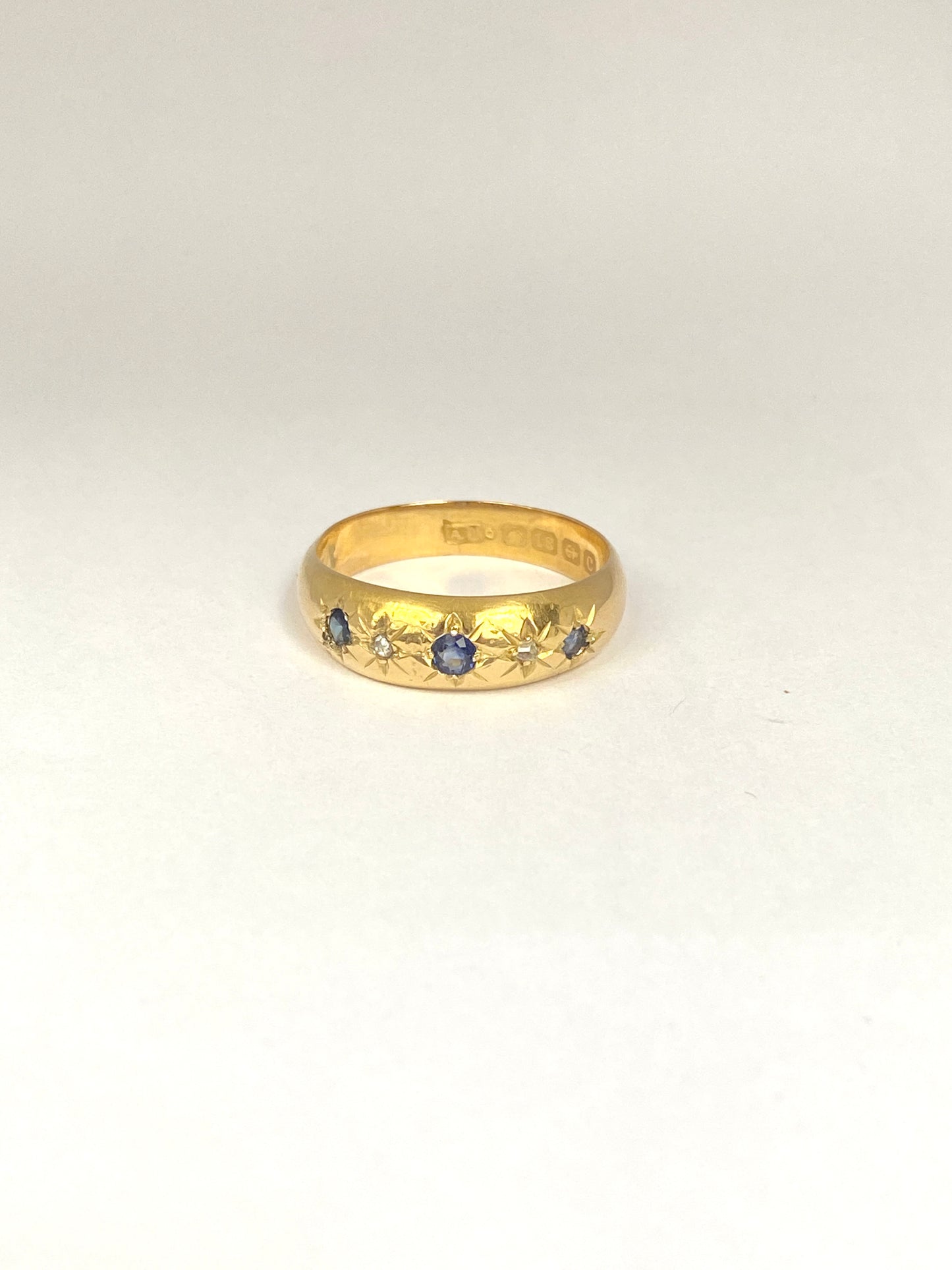 Antique Edwardian 18ct Gold Cornflower Sapphire and Diamond Gypsy Ring, Hallmarked Birmingham, 1902