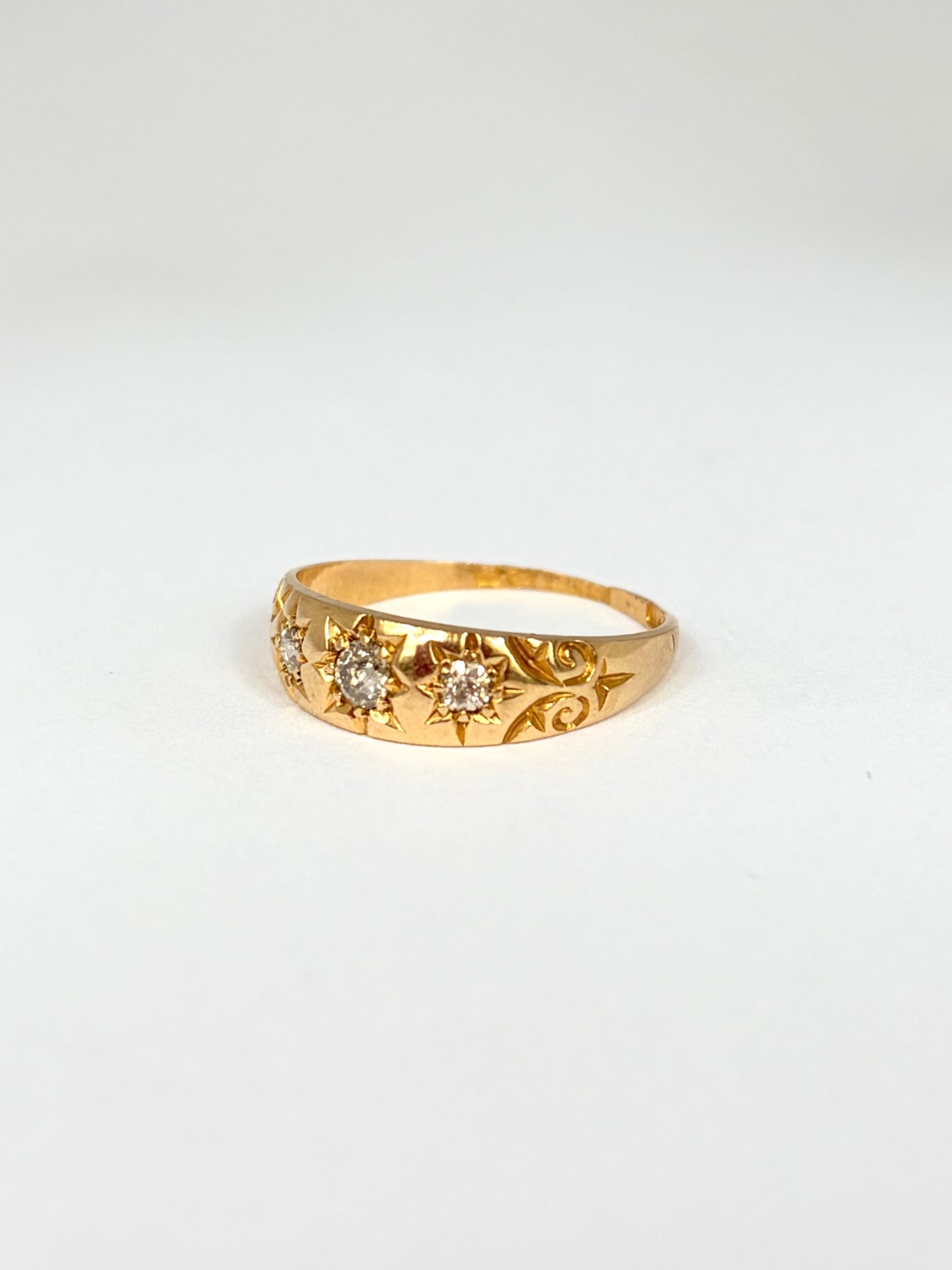 Antique 18ct Gold, Diamond Starburst Trilogy Ring, Hallmarked 18ct Gold, Chester, 1904