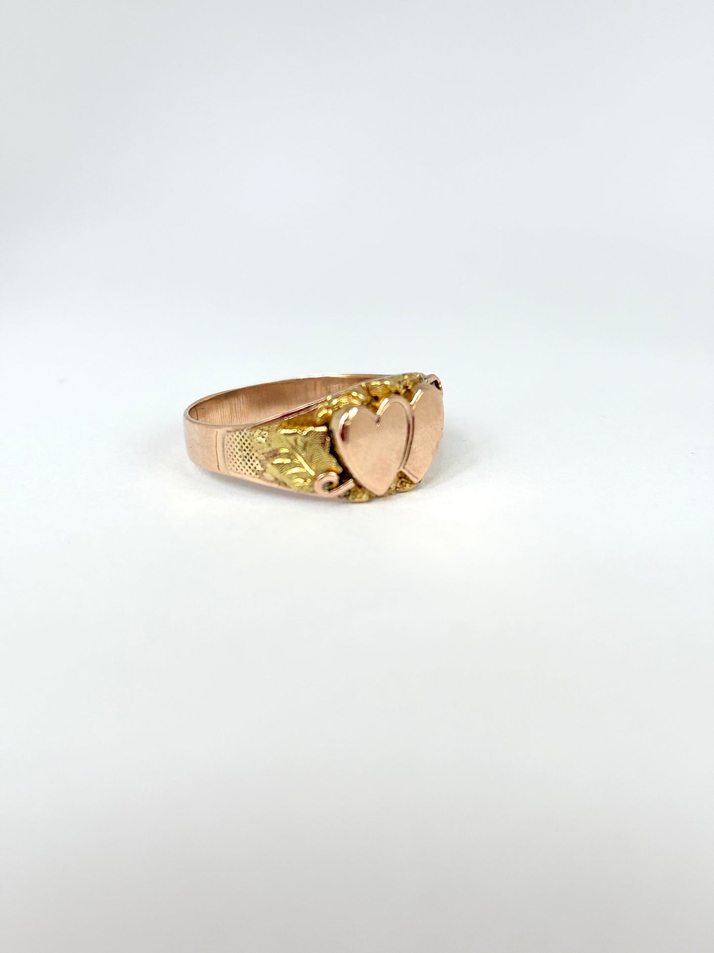 Victorian, 15ct Gold, Two tone Vintage Double Heart Ring