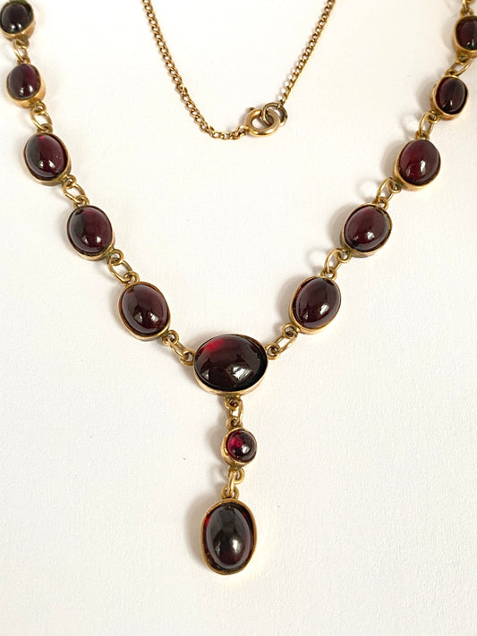 9ct Gold, Victorian, Garnet Bezel Fringe Necklace, 16 inches