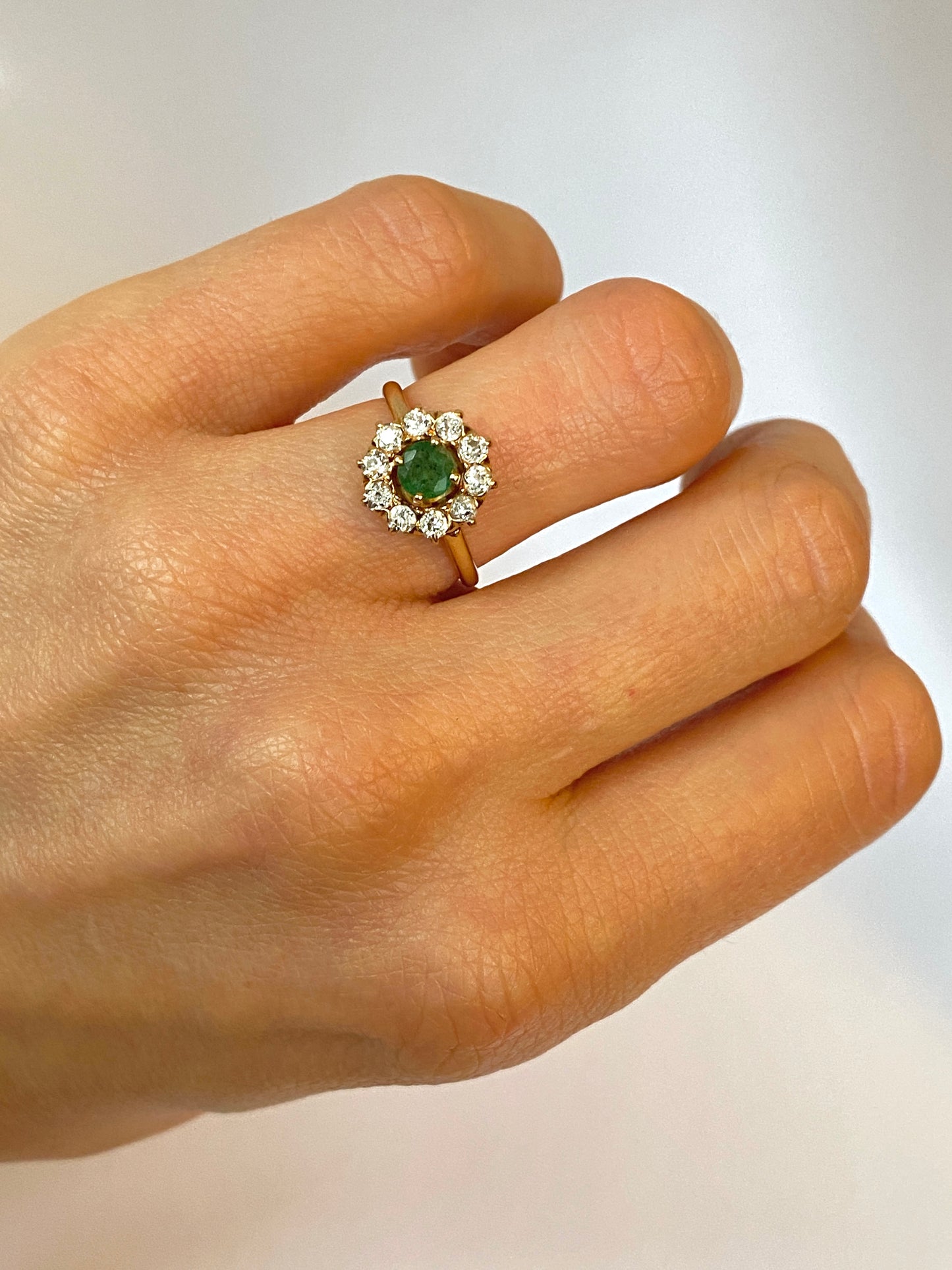 Vintage, 18ct Gold Emerald and Diamond Cluster Flower Ring