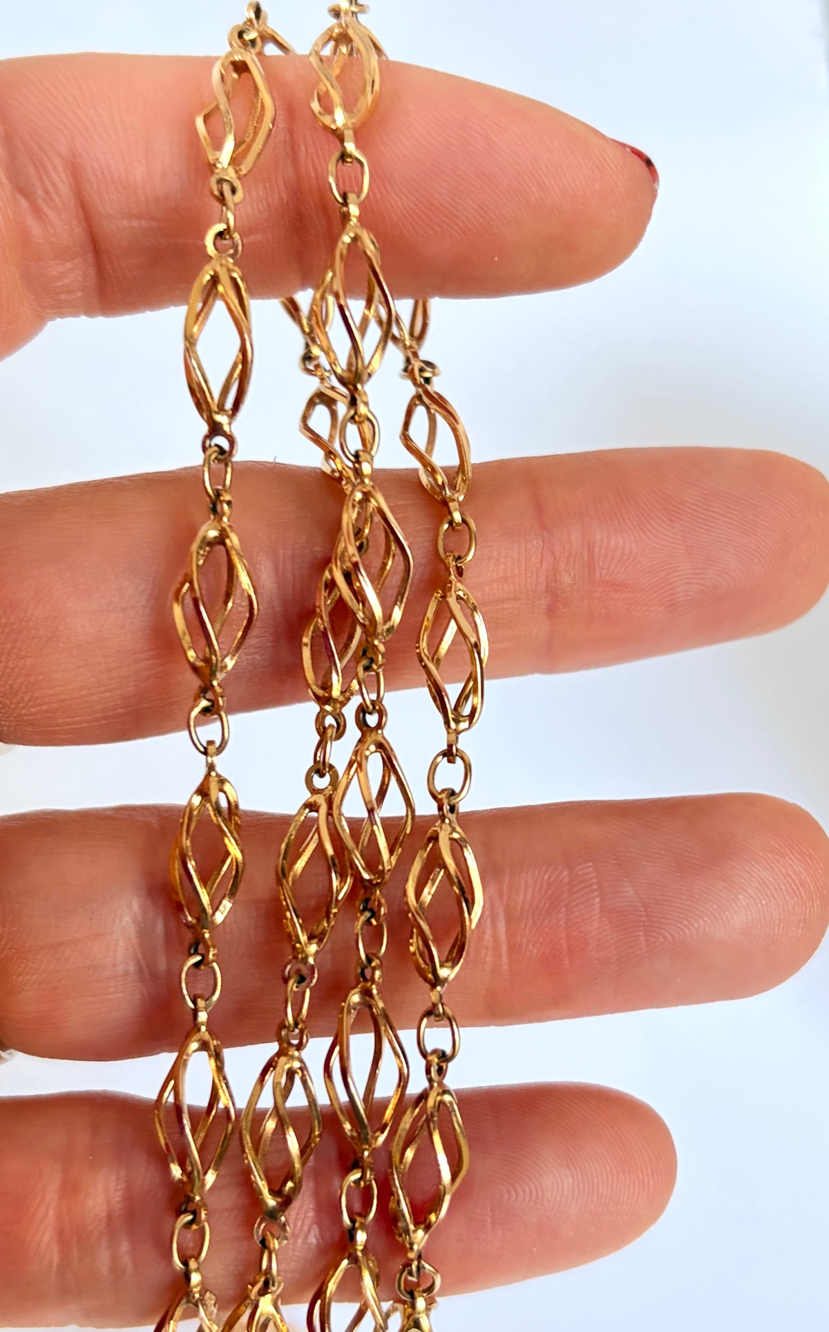 Very cool, 9ct Gold, 30 inch, Vintage, Open 'Cage' Link chain with lobster clasp, 16g