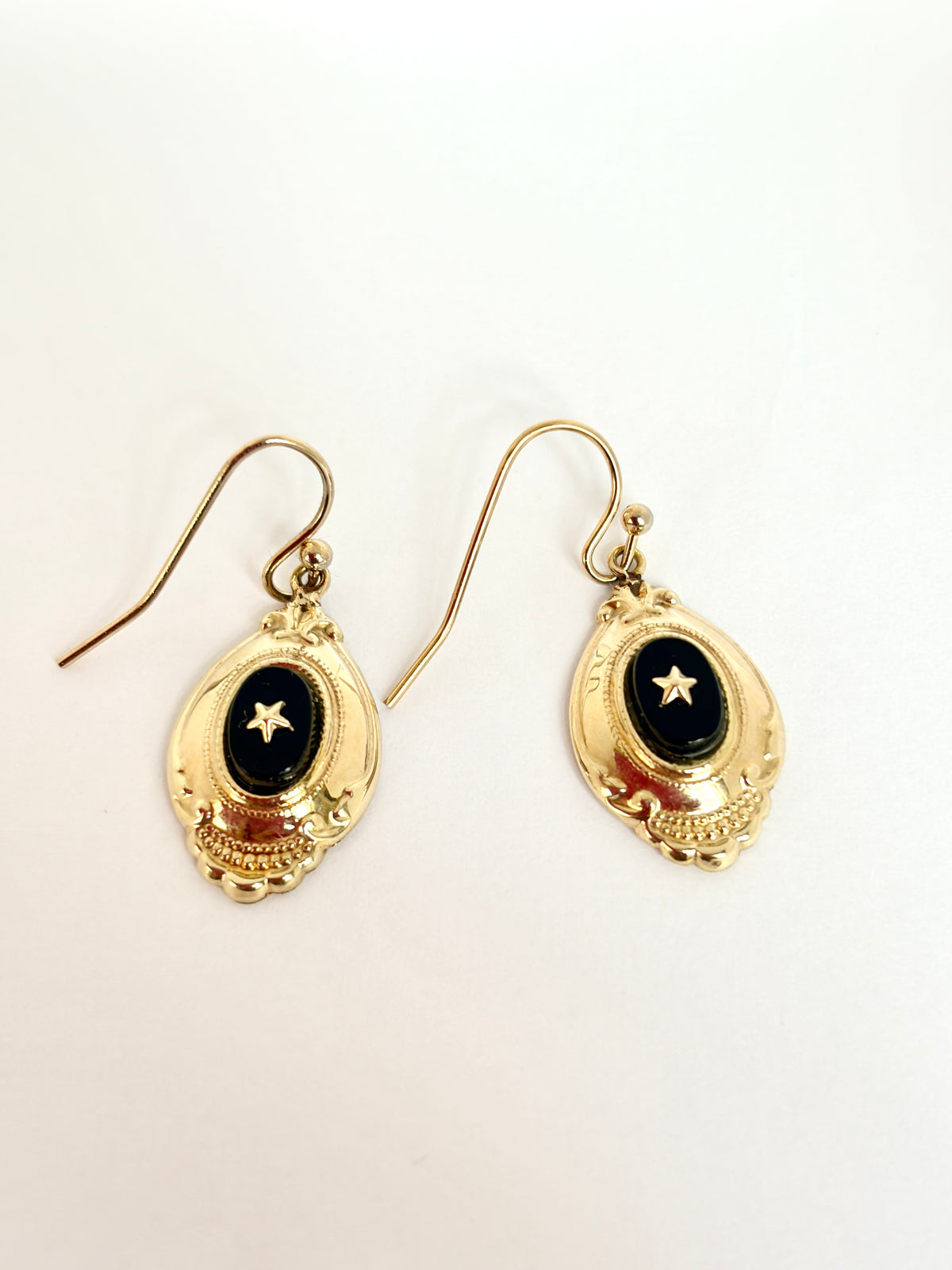 German, 8ct Gold, Art Deco Onyx Star earrings