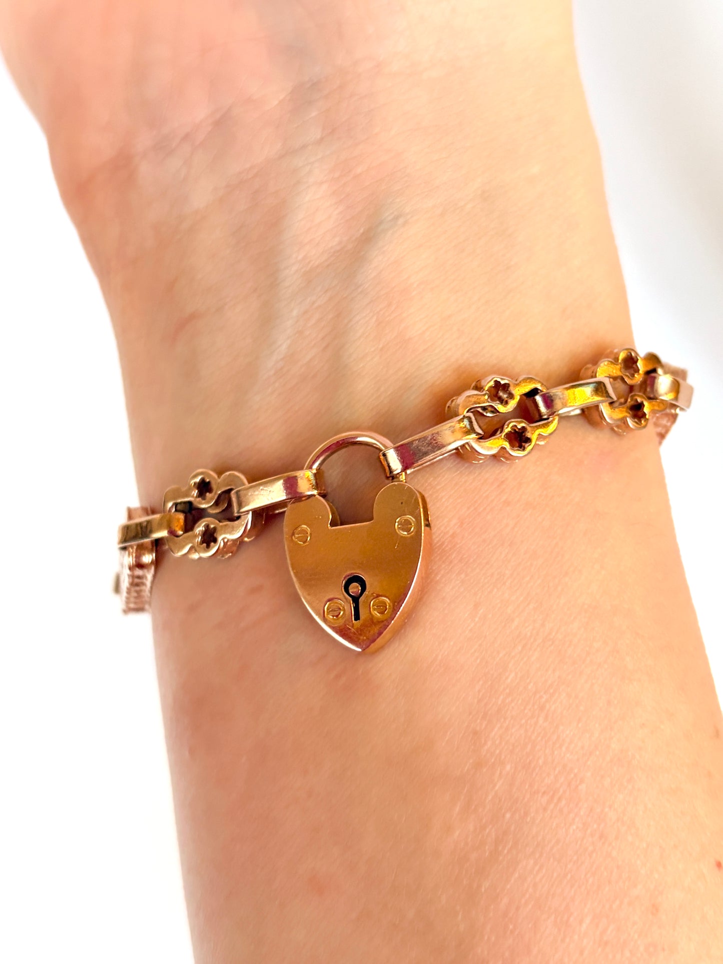 Antique 9ct Gold Fancy Link Padlock Bracelet or extender  (7 inches and 18.48g)