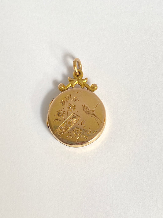 Victorian, 9ct Gold (F&B), Sweetheart Bird locket