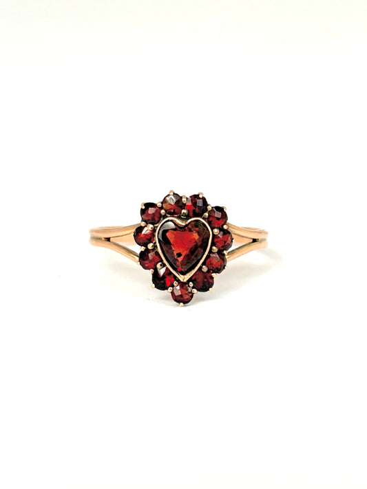 9ct Gold, Vintage Garnet Heart Sweetheart Ring