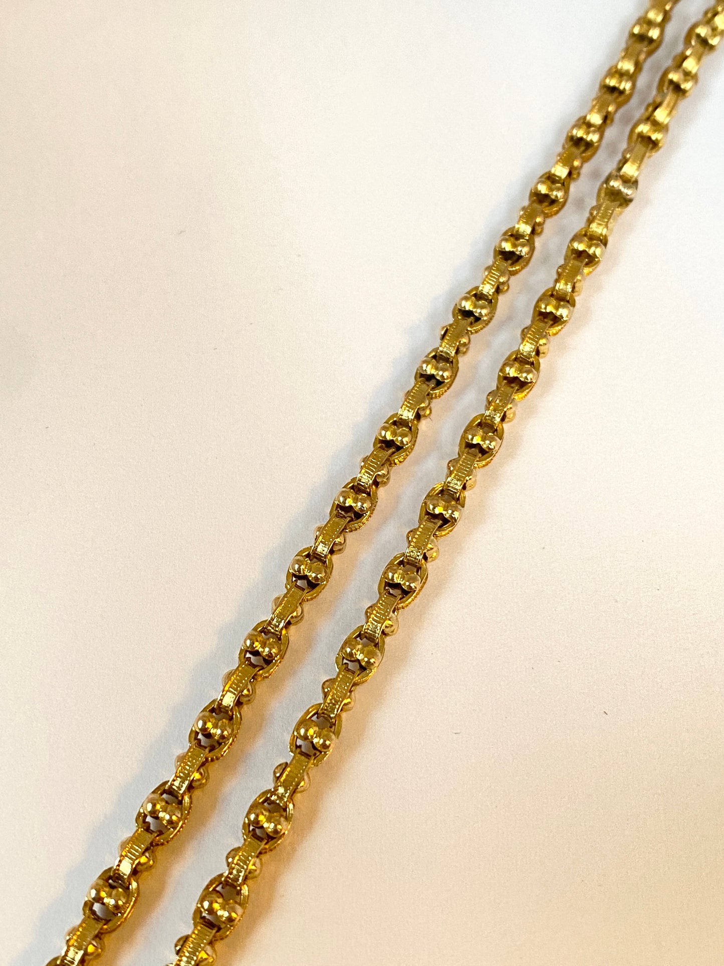 16 inch 9ct Gold Vintage Fancy Link Chain (9.03g)