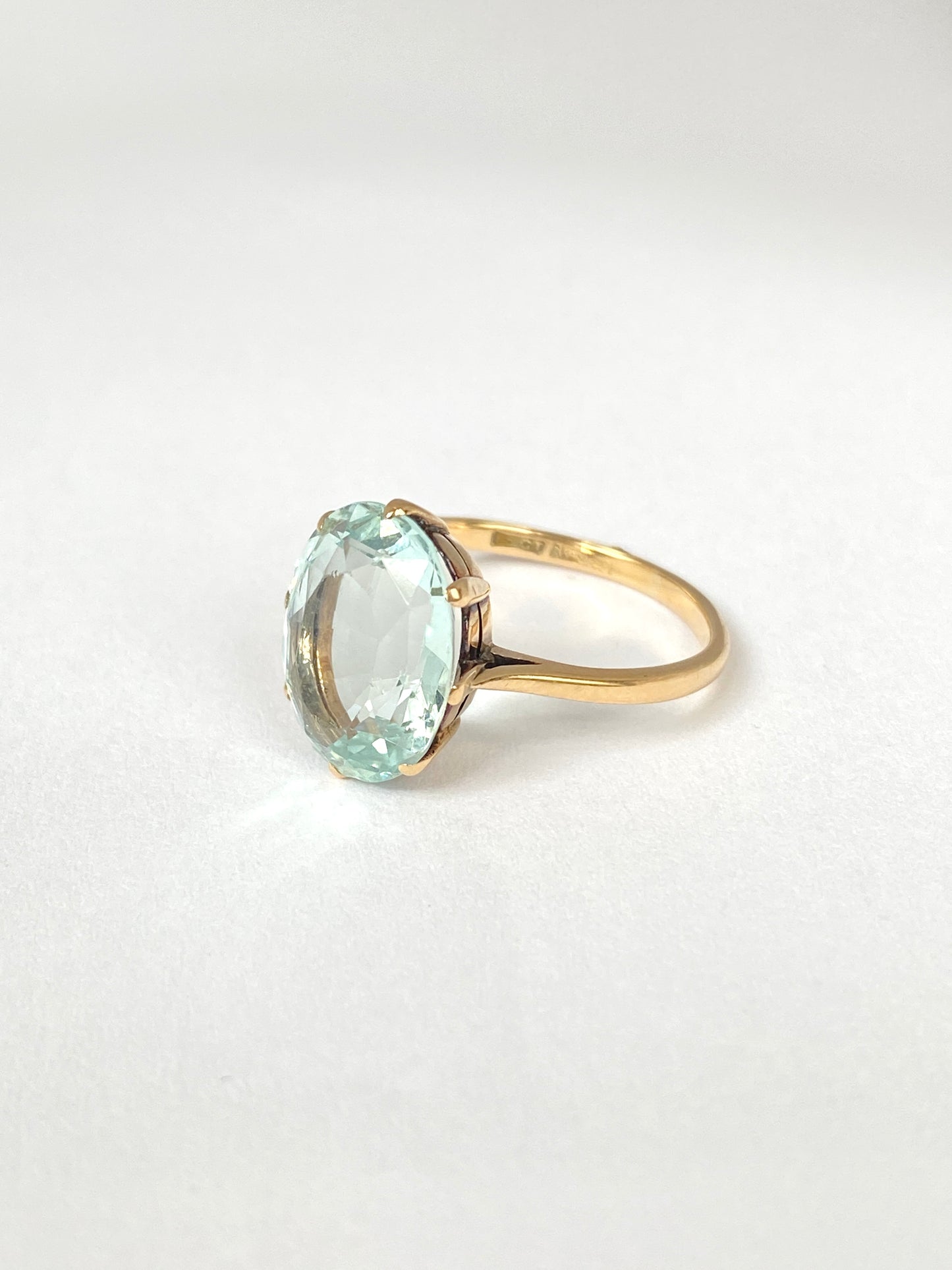 Art Deco (1930s) 15ct Gold Aquamarine Solitaire Ring