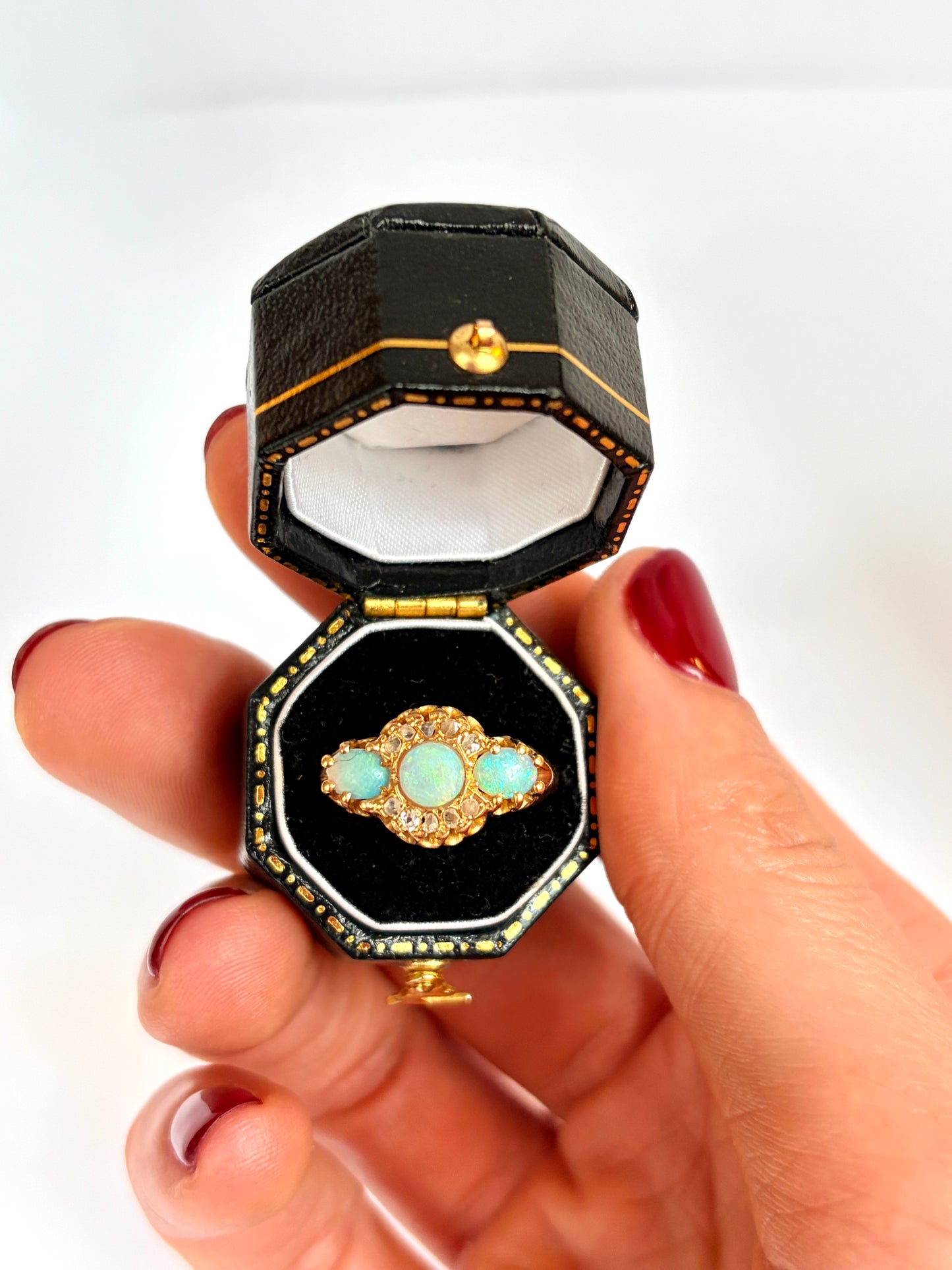 Antique 18ct Gold Opal and Rose Cut Diamond Ring, Hallmarked BIrmingham 1908