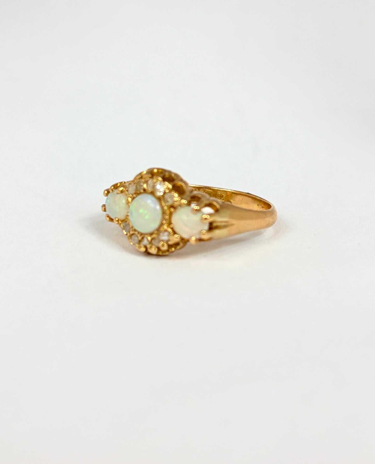 Antique 18ct Gold Opal and Rose Cut Diamond Ring, Hallmarked BIrmingham 1908