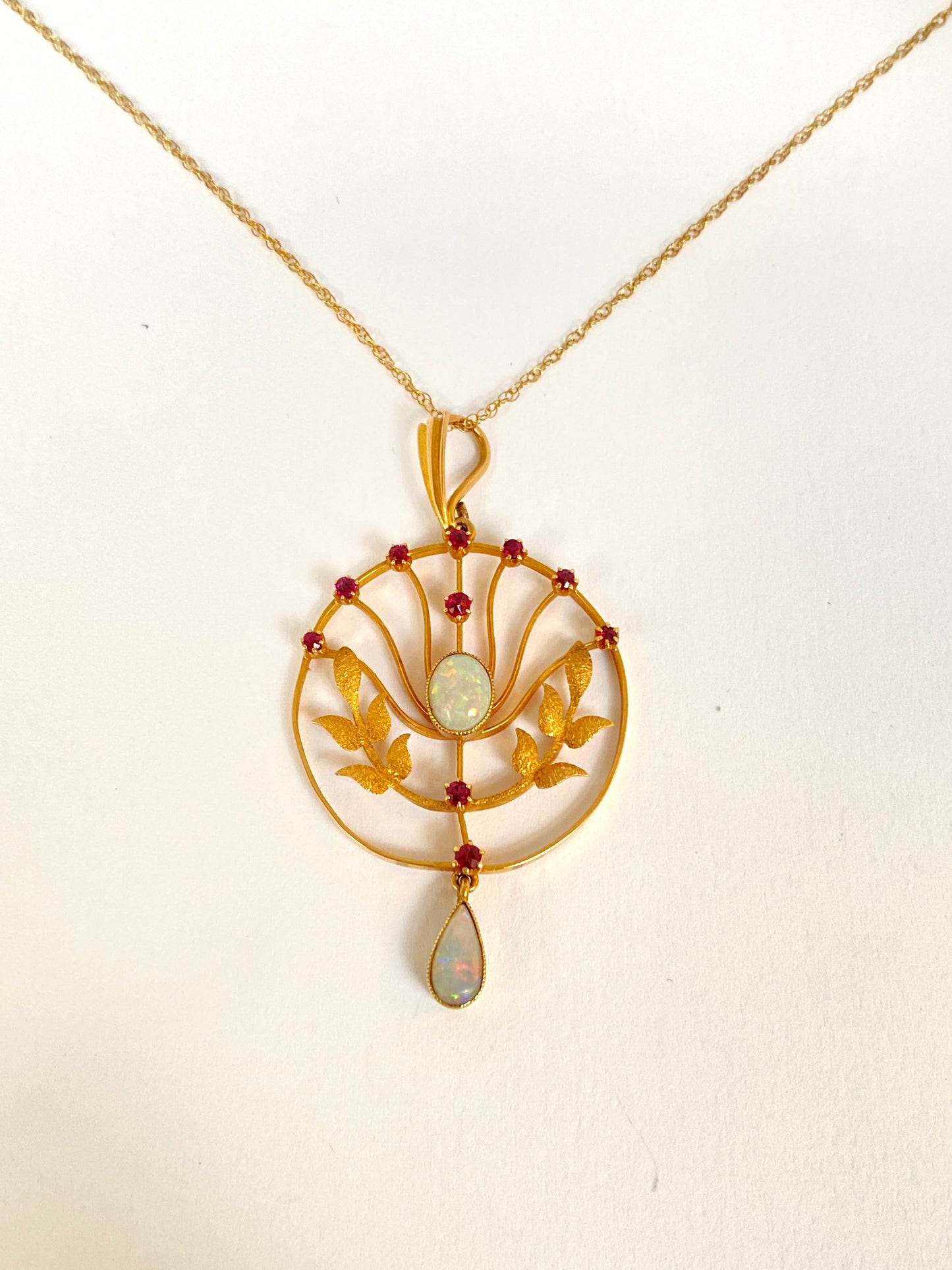 15 Gold, Art Nouveau, Antique Ruby and Opal Necklace