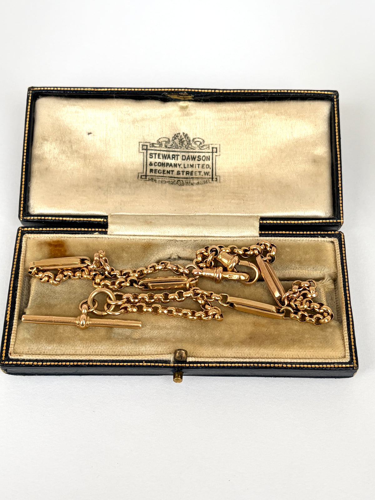 16 inch, Victorian 9ct Gold Fancy Link Albert Watch Chain with T bar and dog clips (12.31g)