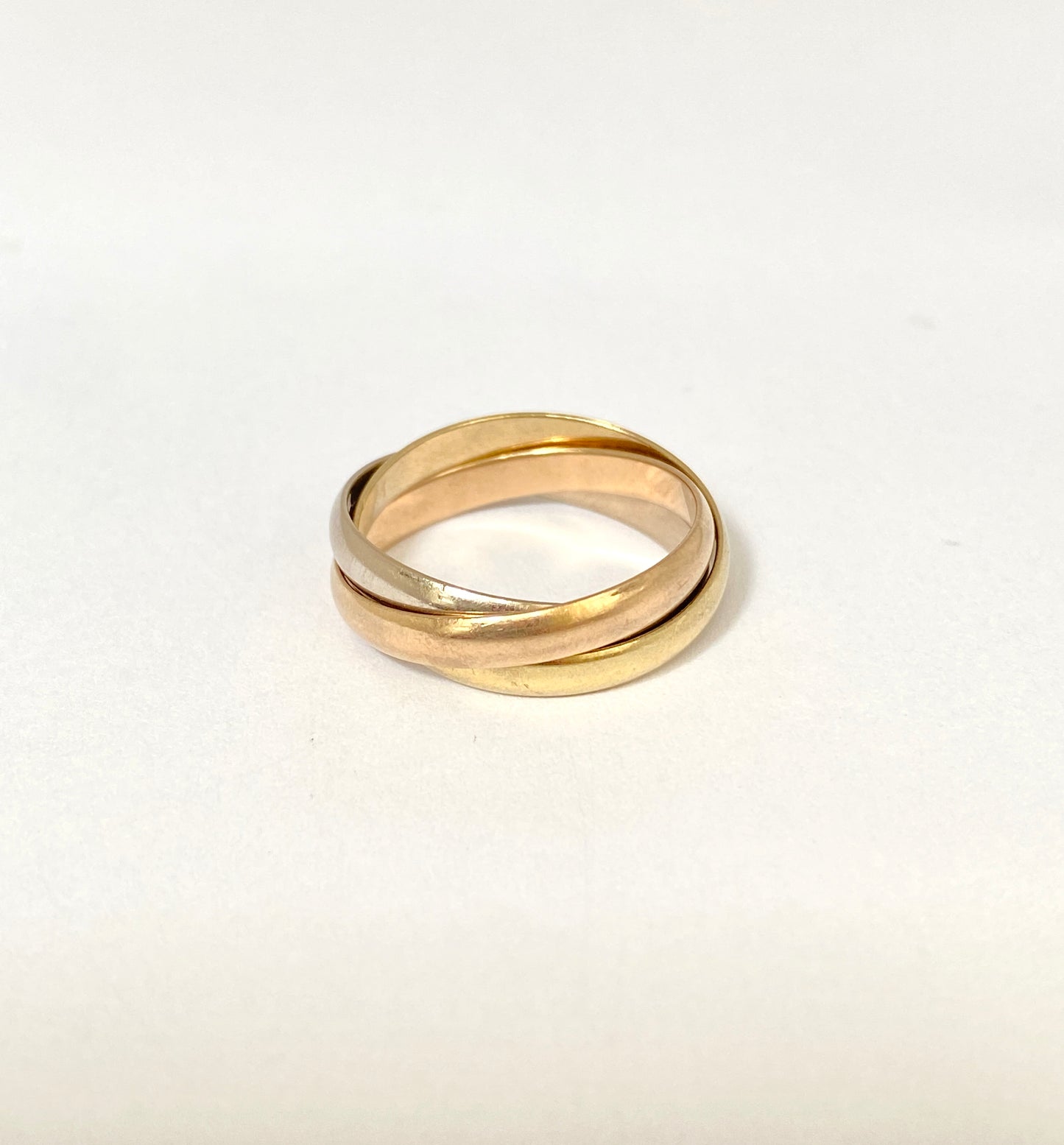 Classic, 18ct Gold Cartier, Three Tone Trinity Ring. Size 52, 5g