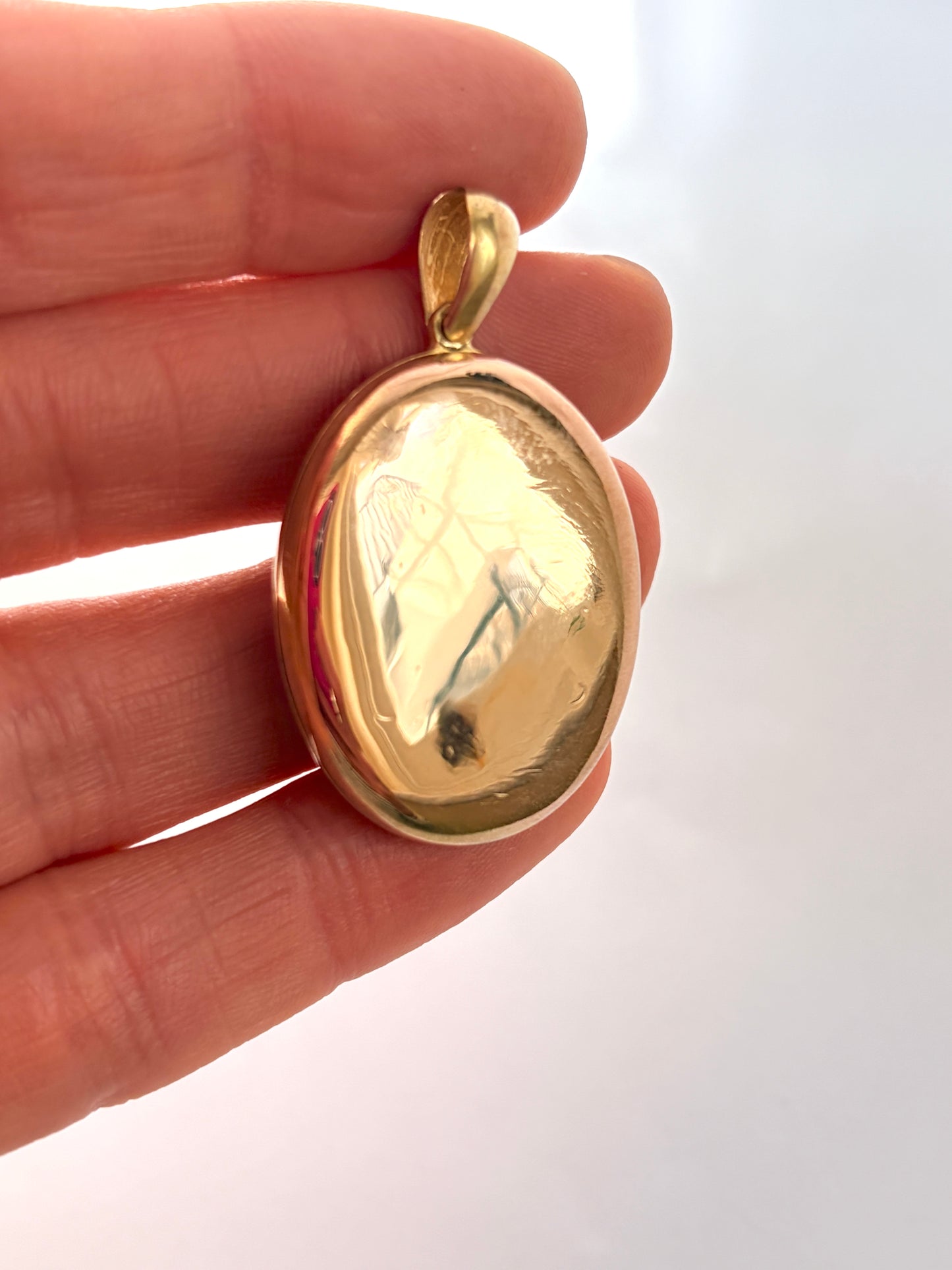 Antique, 15ct Gold 'Mizpah' Locket, 10.41g