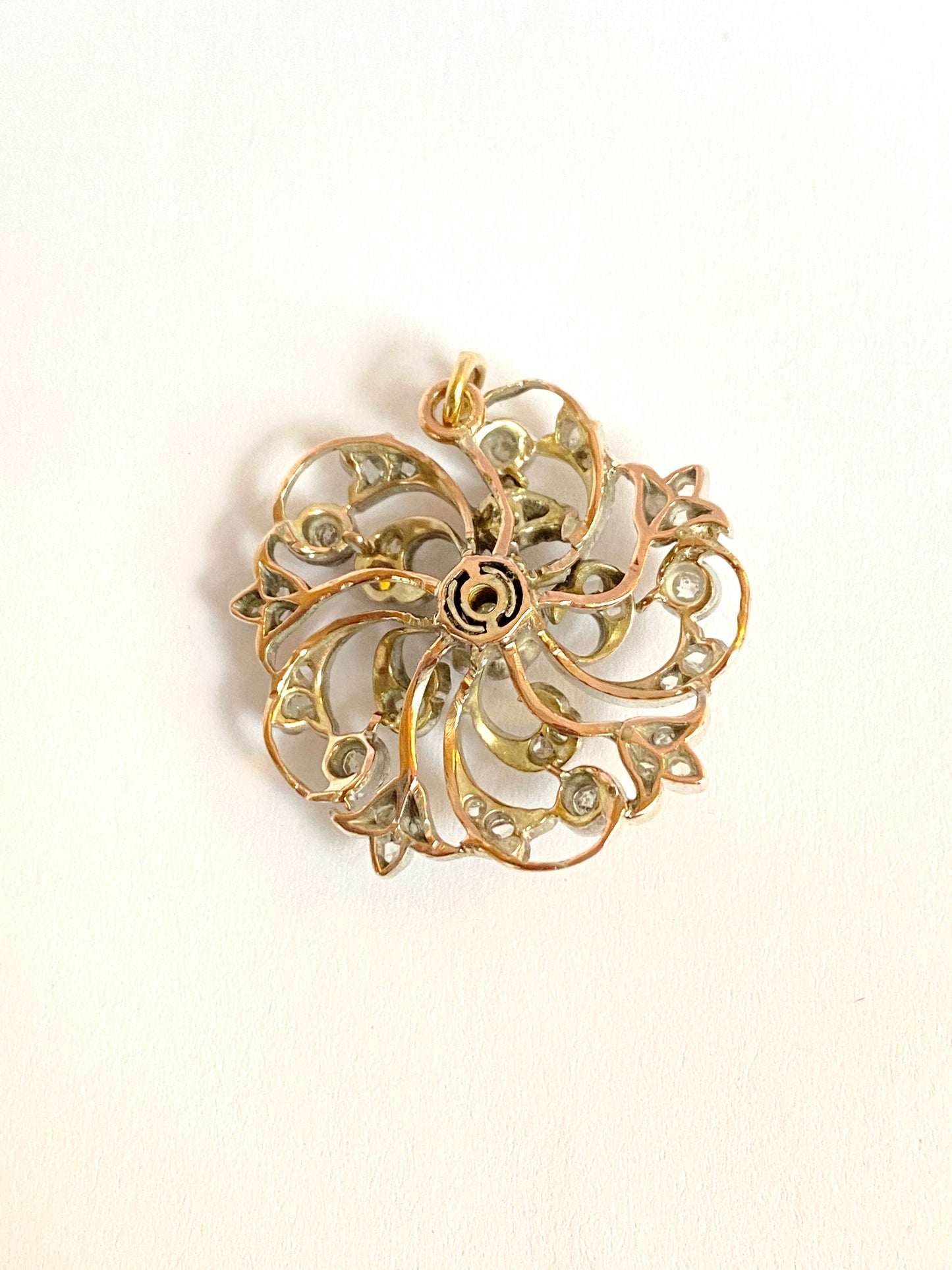 Art Deco, Platinum and 9ct Gold, Diamond Scatter Pendant