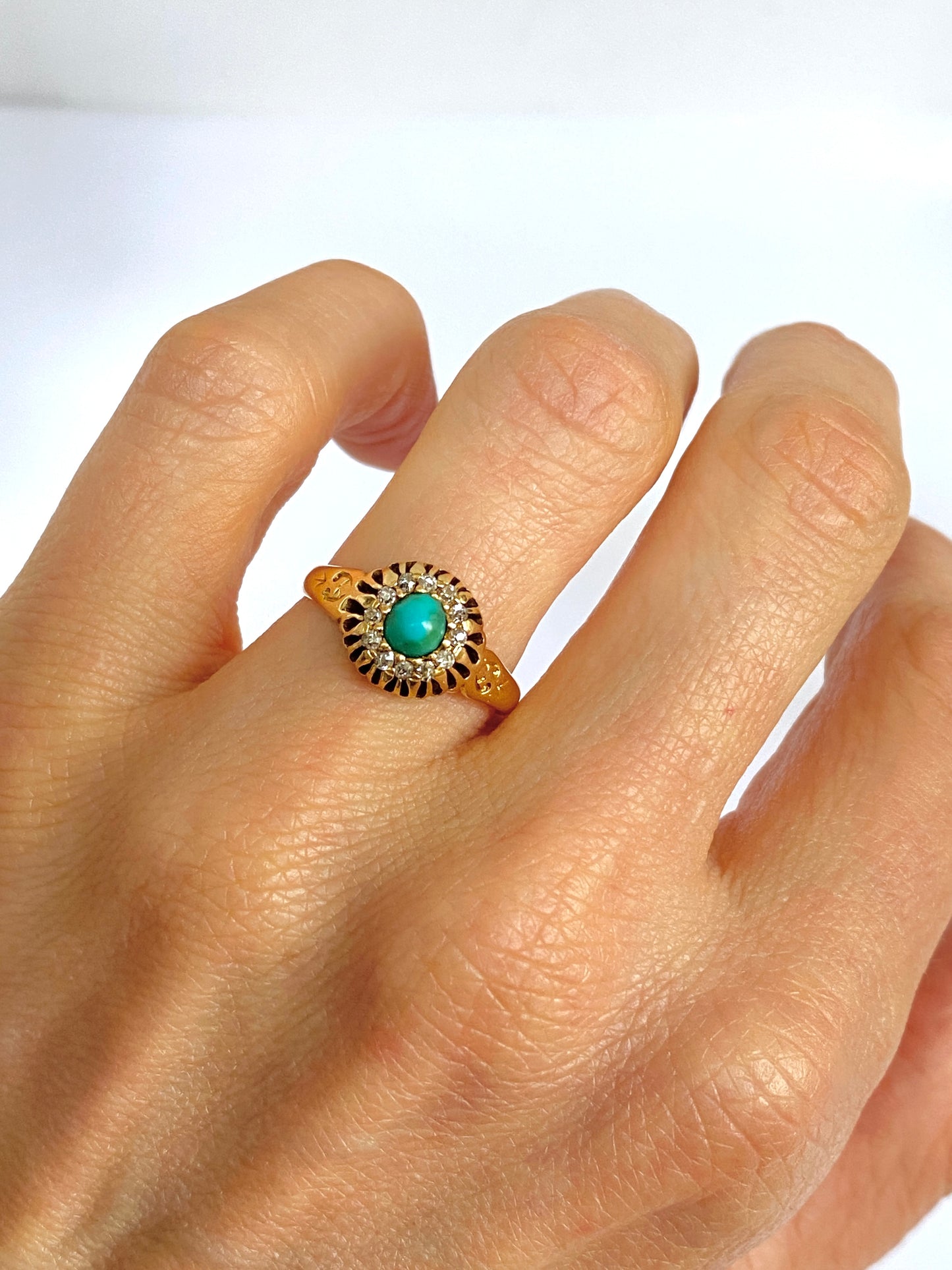 Vintage, 1940s, 18ct Gold, Turquoise and Old Cut Diamond Cluster Ring.