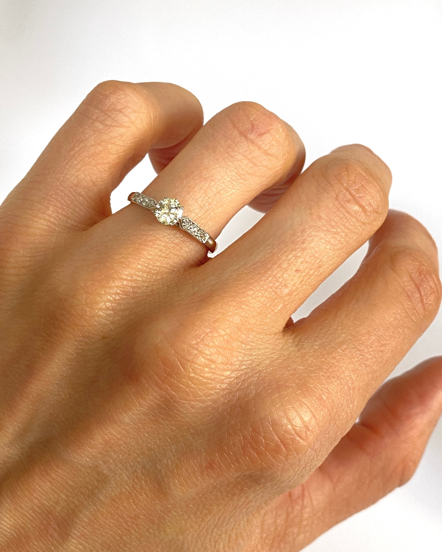 Vintage, Art Deco 18ct Gold and Platinum Diamond Solitaire Engagement Ring, Hallmarked 18ct Gold