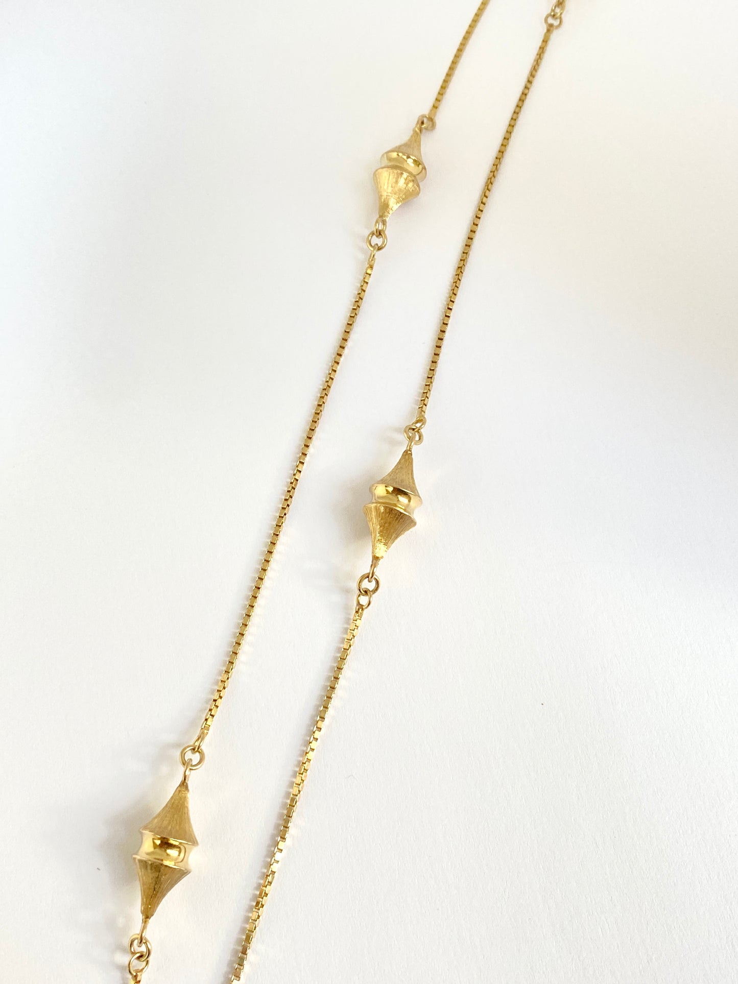 Superb, 32 inch Vintage, 1970s, 9ct Gold, Fancy link Chain, 11.42g