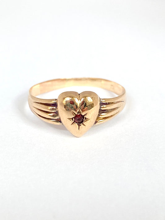 Vintage 9ct Gold, Garnet Heart Ring