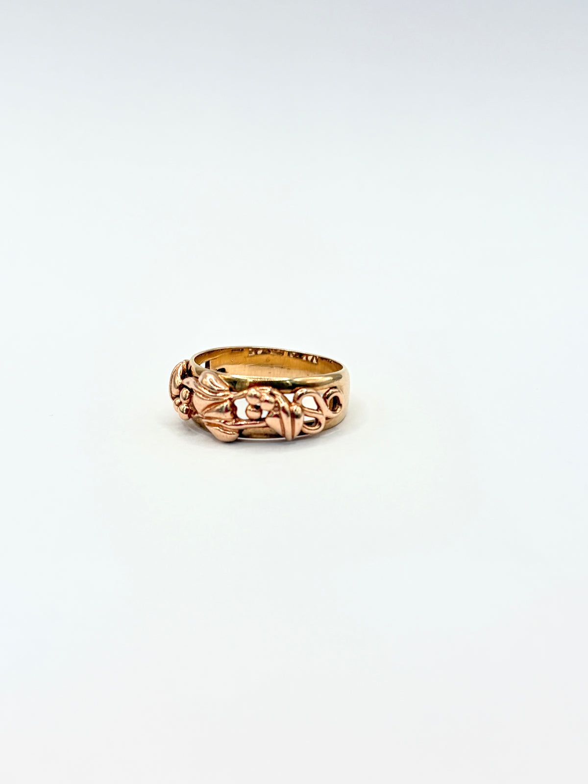 Vintage 9ct Gold Floral Engraved Band, Hallmarked 9ct Gold, Sheffield, 1994
