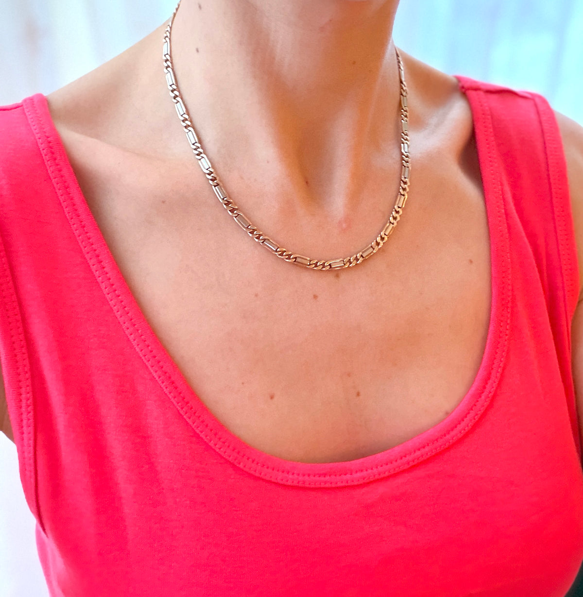 18 inch, Vintage, 9ct Yellow and White Gold Figaro chain, 24.60g