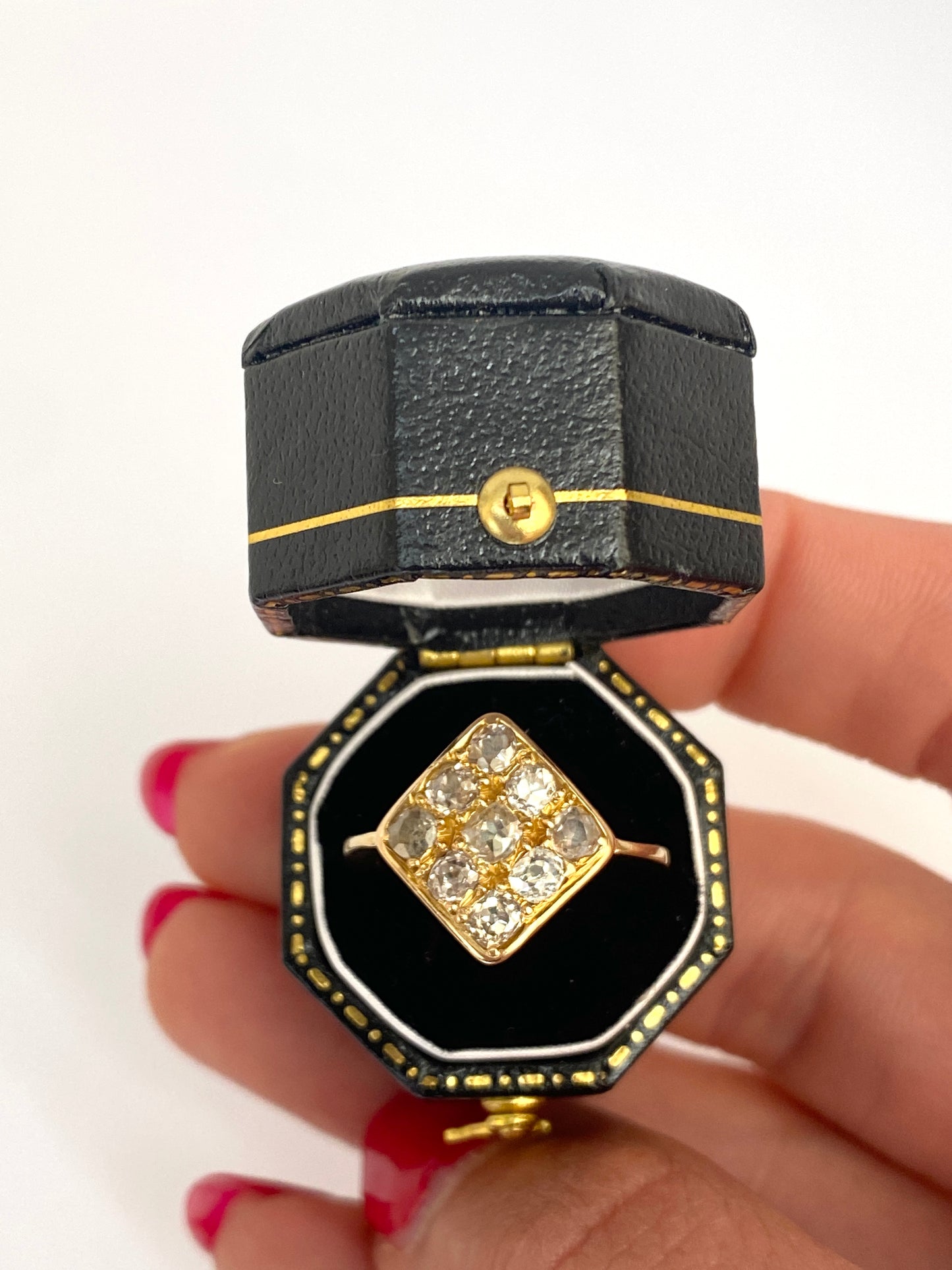 18ct Gold, Antique, Old Mine Cut Diamond Engagement Ring, Hallmarked 18ct Gold