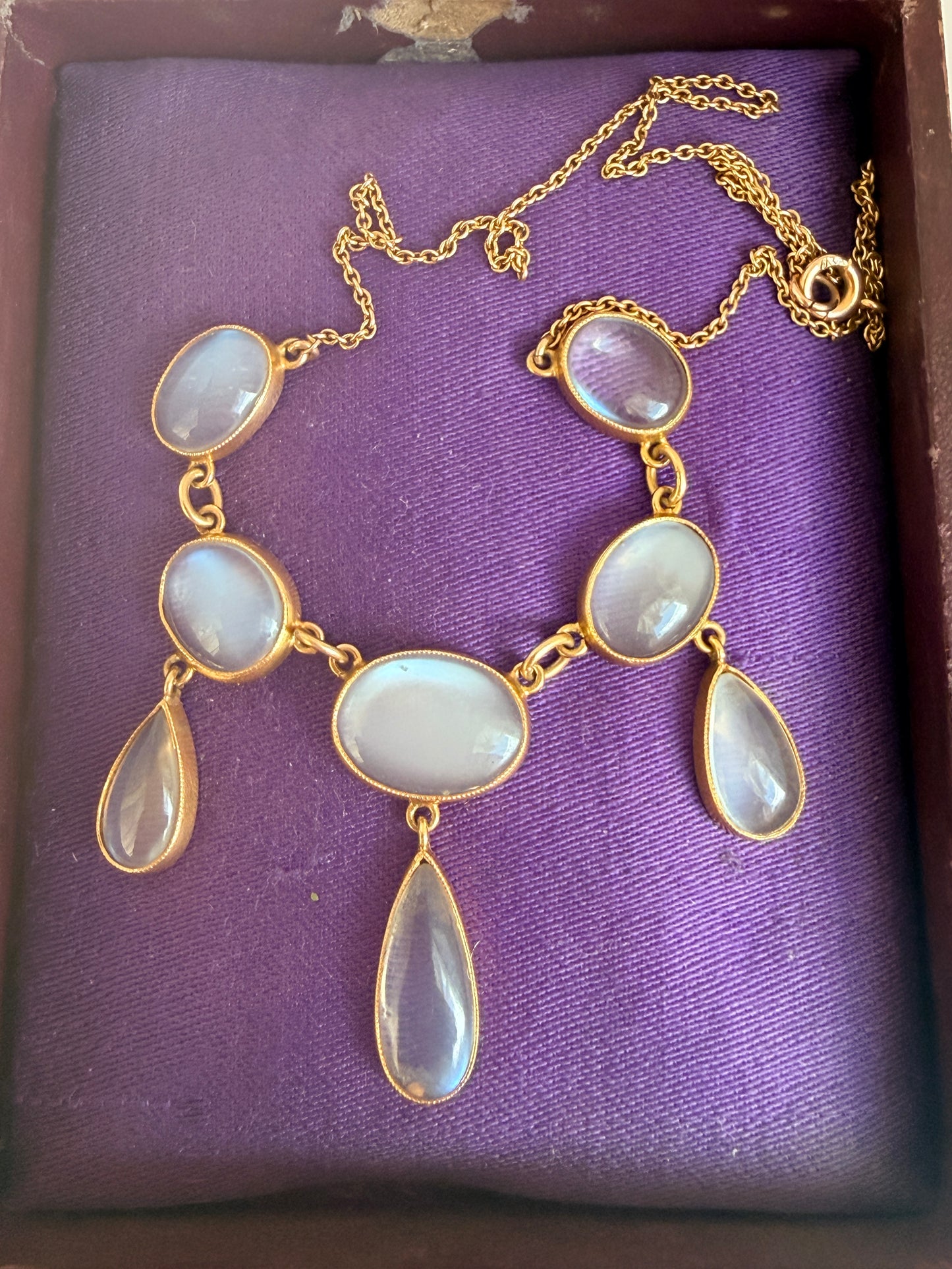 Antique, Art Deco  15ct Gold, Moonstone Fringe Necklace