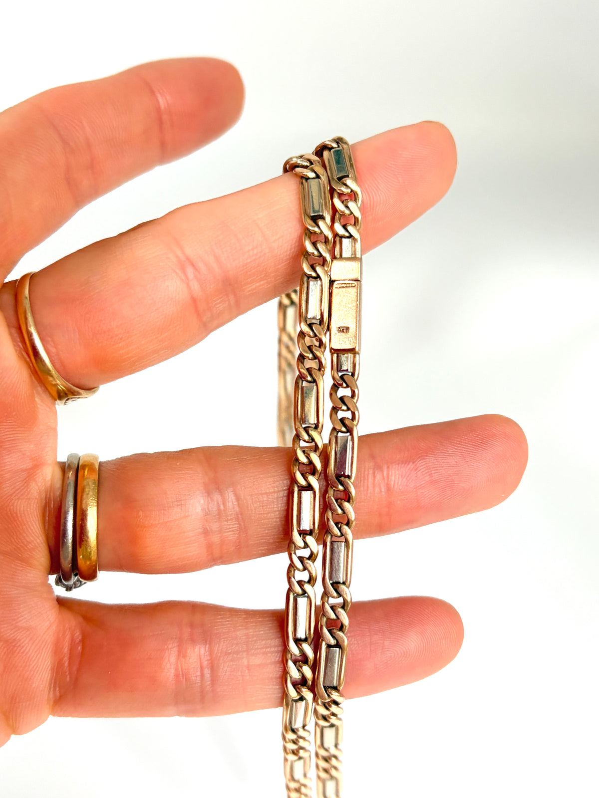 18 inch, Vintage, 9ct Yellow and White Gold Figaro chain, 24.60g
