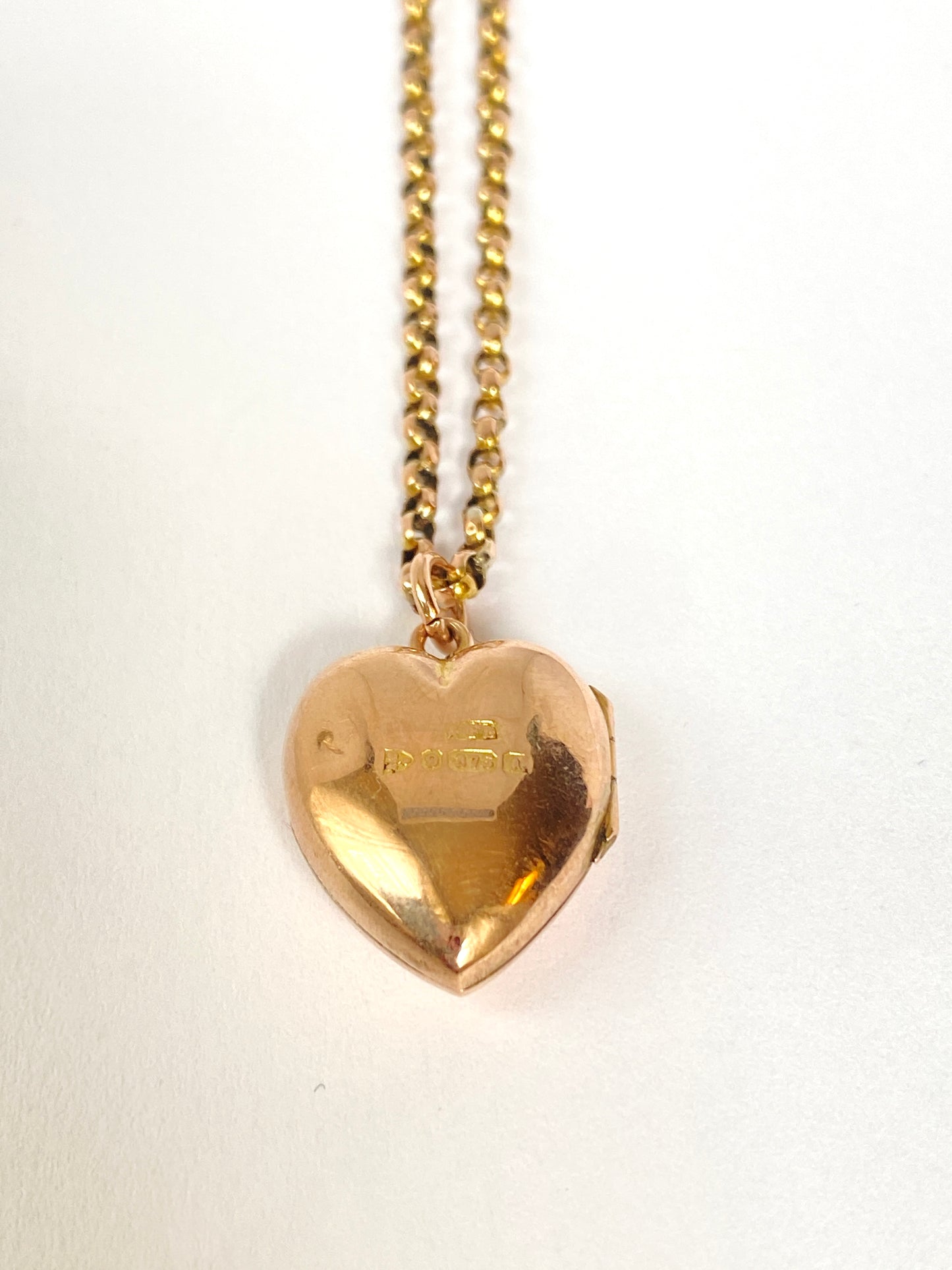 Antique, Victorian, 9ct Gold Puffy Heart Locket with 9ct Gold Chain, Hallmarked, Chester, 1901